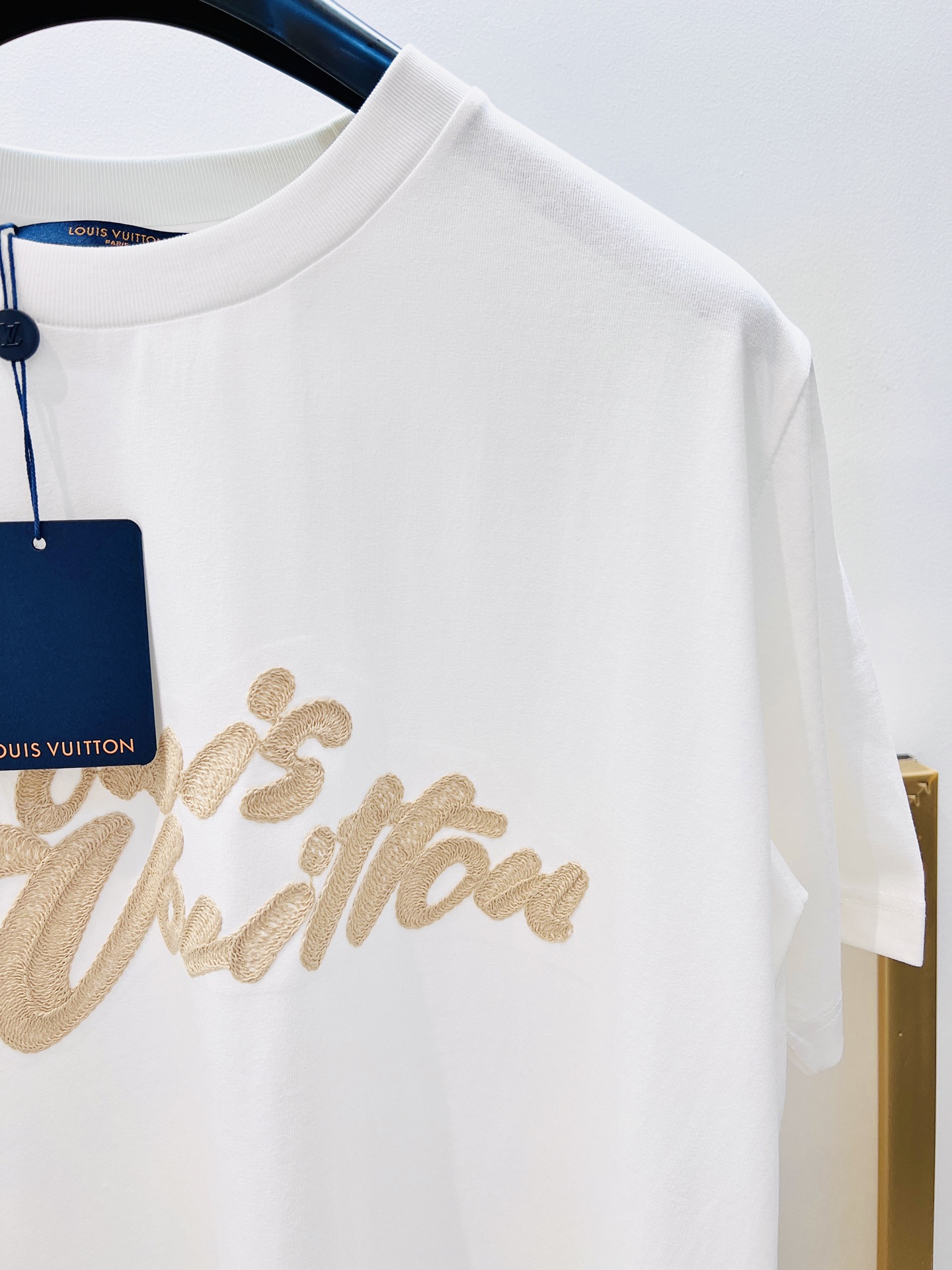 Louis Vuitton White Crew Neck T-Shirt with Embroidered Logo for Women 5 i1746465980487 1690 0 3