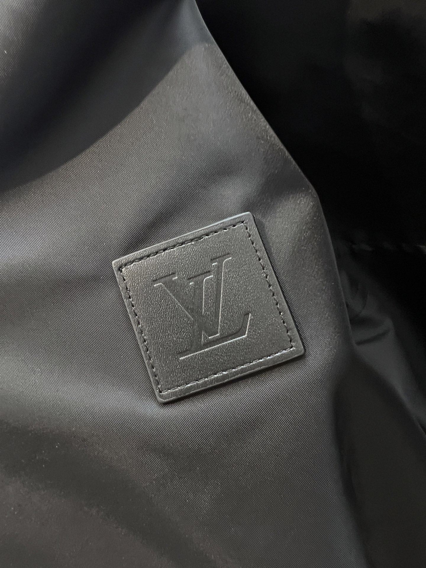 Louis Vuitton Monogram Jacquard Windbreaker Black, Water-Repellent and Windproof 8 i1747245712002 3410 0 6
