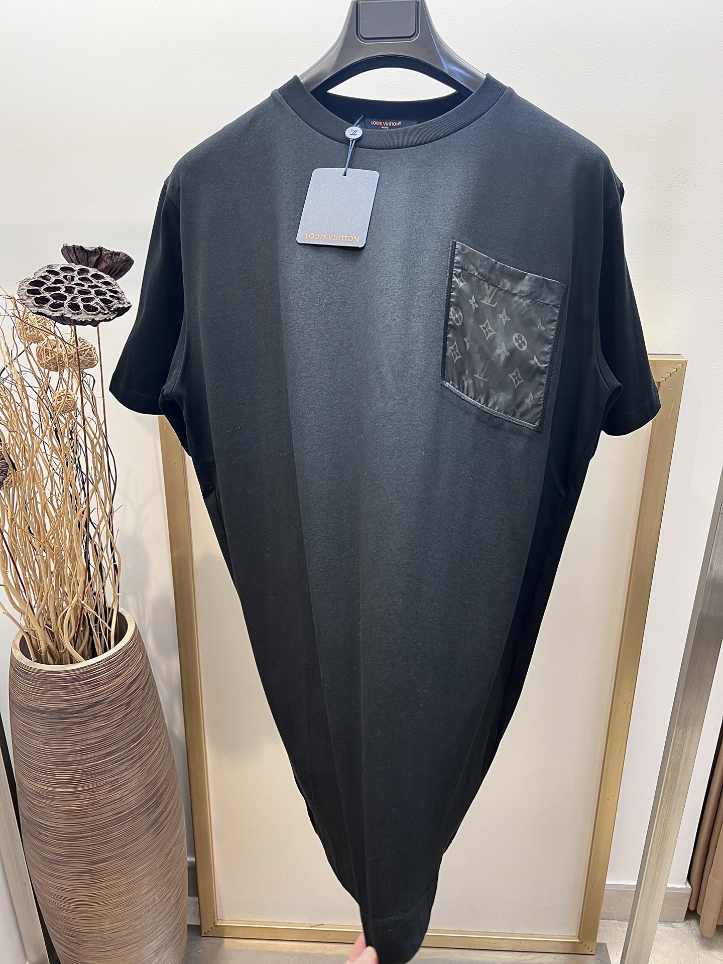 Louis Vuitton Men's Jacquard Pocket Cotton T-Shirt - Black - Size 46/48/50/52 7 i1748289219820 3448 0 5
