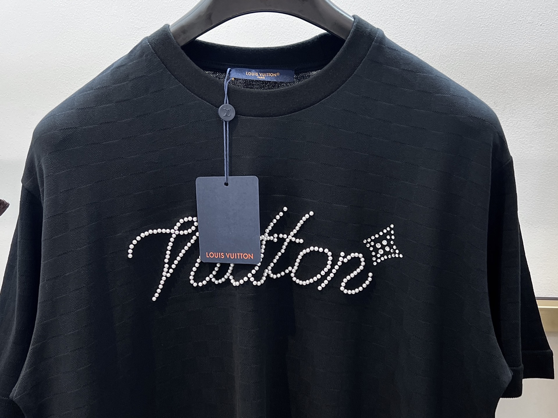 Louis Vuitton 2025FW Black Cotton Jacquard T-Shirt Beaded Hot Drill Short Sleeve 2 i1750749777420 786 0 1