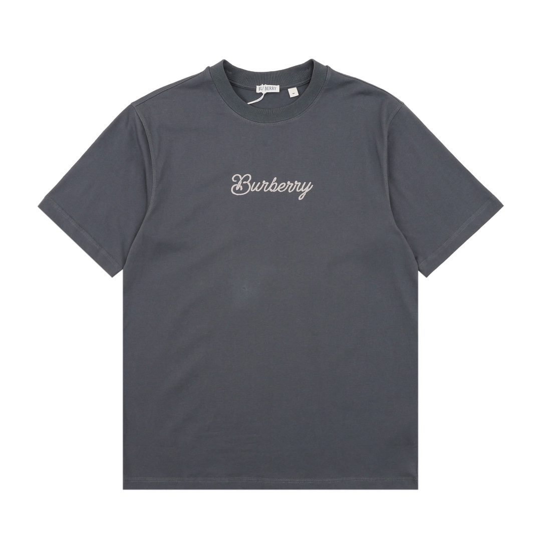 Nueva tabla de paddle surf War Horse de BBR Burberry estampada manga corta Talla XS-L