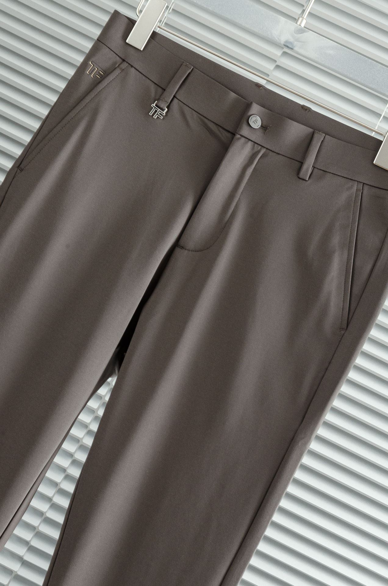 Men’s Customized Shorts: Simple, High-Quality Fashion for Spring and Summer - 图片 3