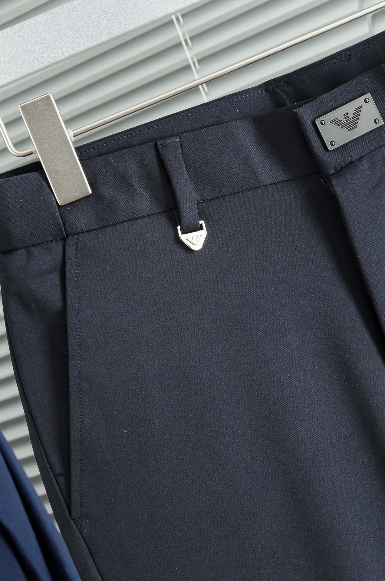 P663 Amani EA 25ss Men’s Business Leisure Pants: Simple, Elegant, High Quality - 图片 5
