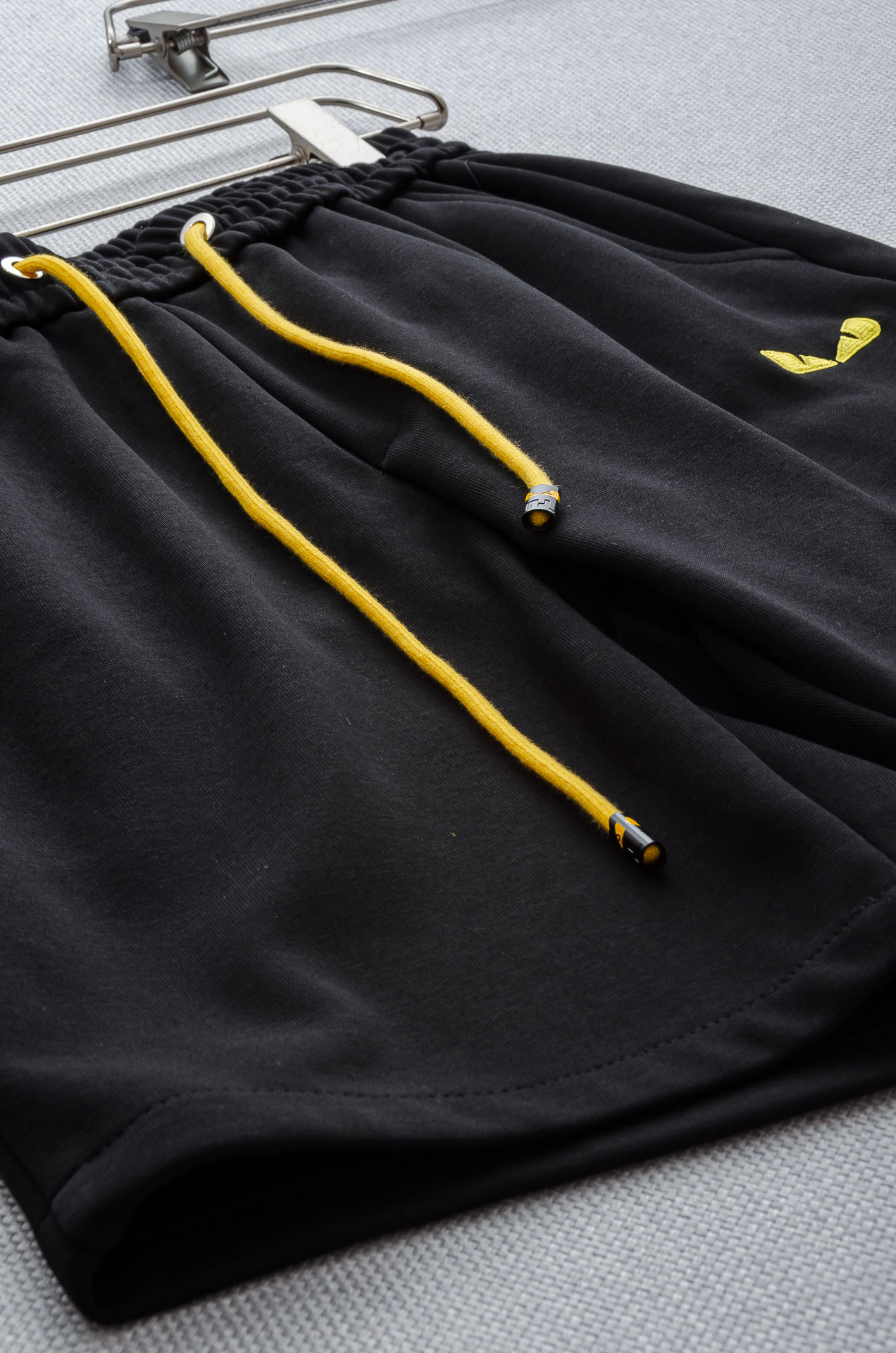 FENDI 2025SS 休闲短裤服装,包 3