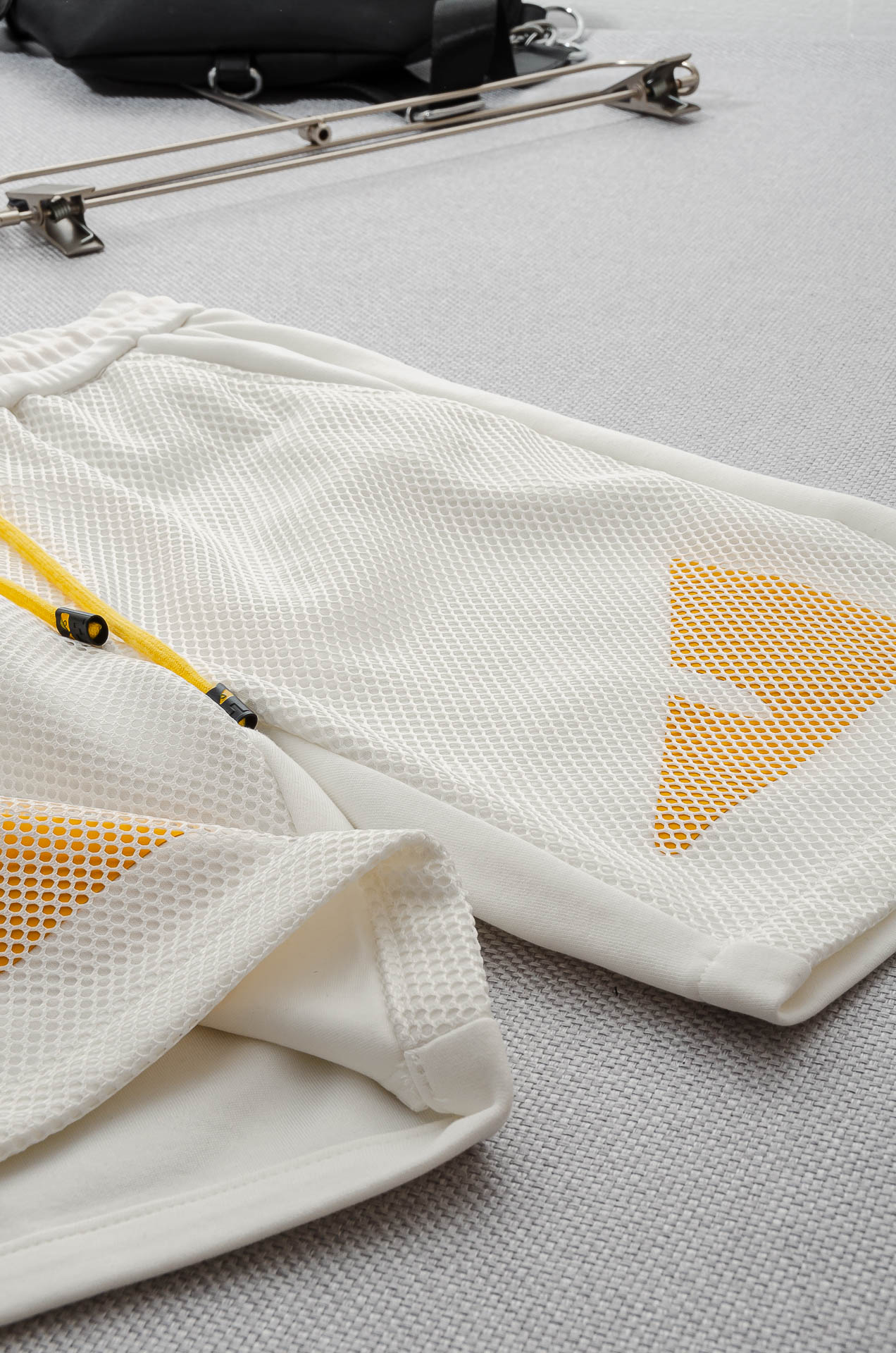 FENDI 2025SS 休闲短裤服装,包 3