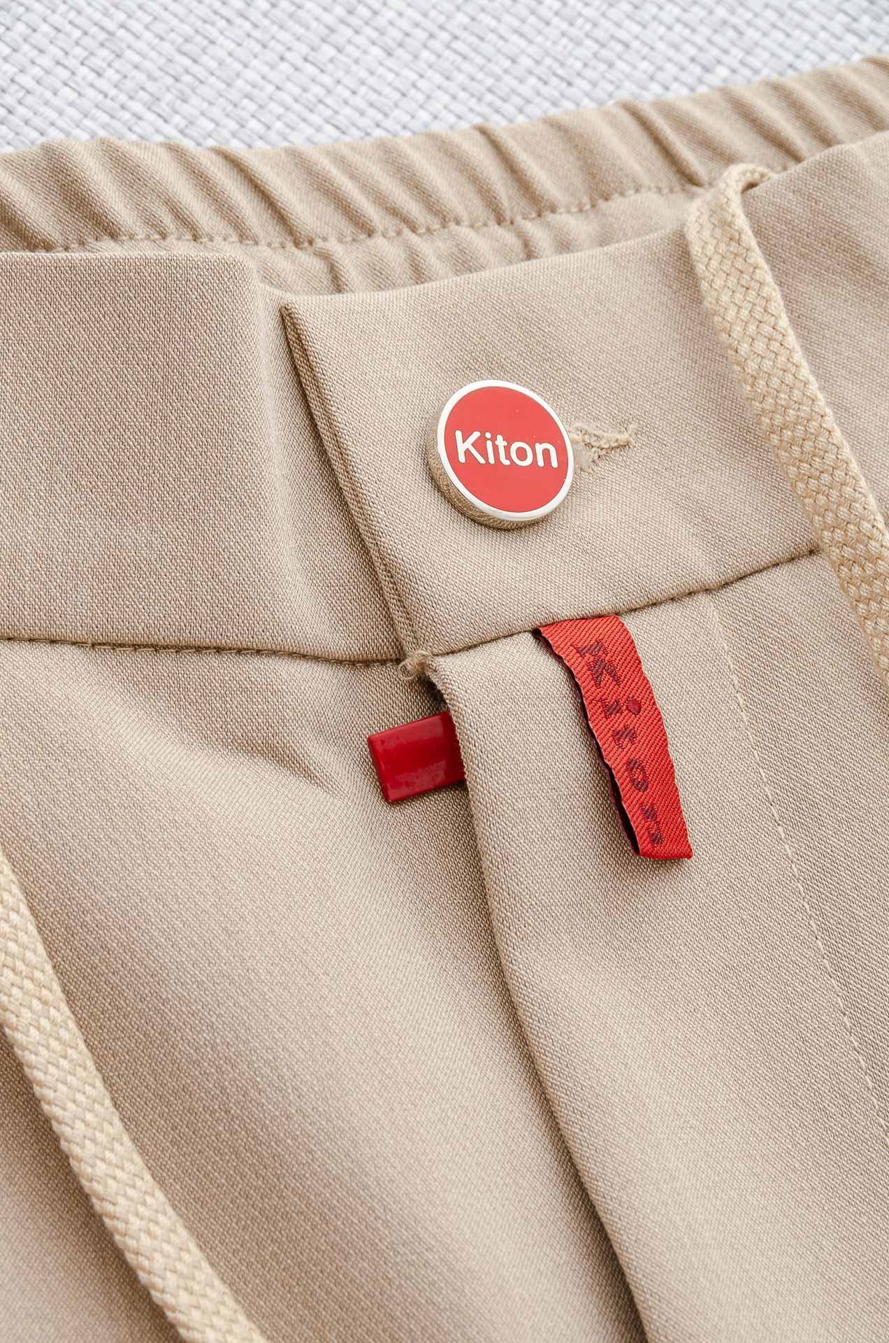 Kiton 2025s Men’s Fashion Skin Shorts: Cool, Comfortable, and Stylish Summer Wear - 图片 3