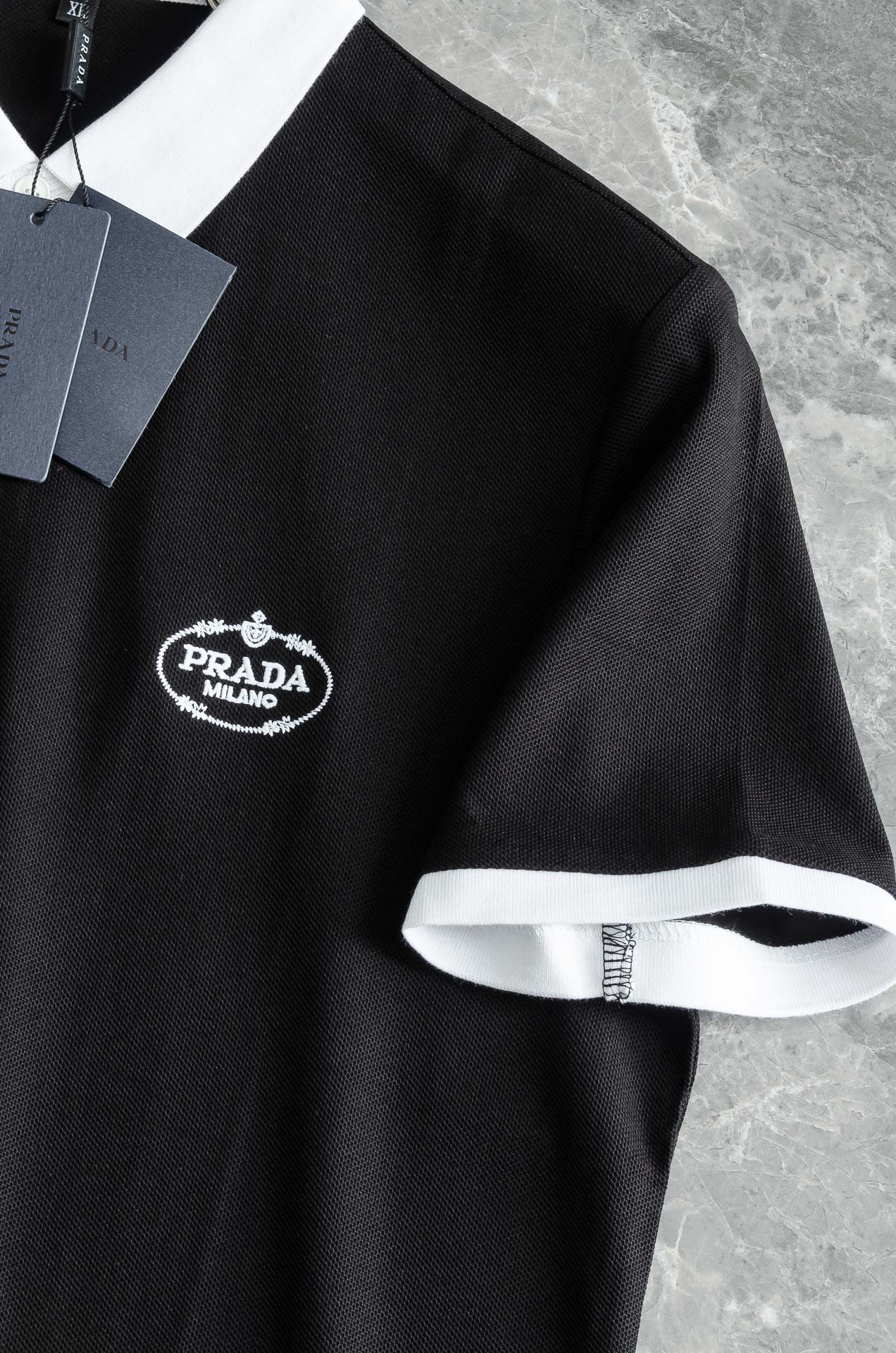 Pra# da 普拉达2025//男士商务休闲纯色翻领短袖POLO衫#客供进口100%珠地棉面料，甄选上