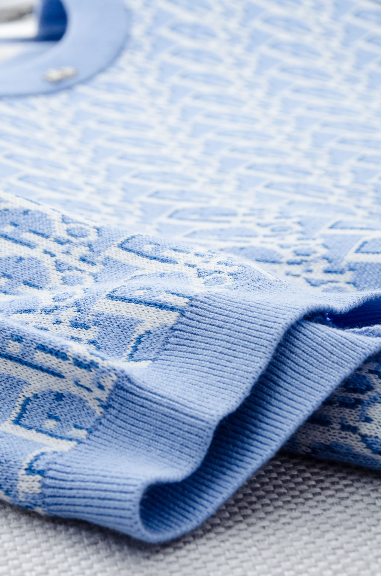 Di#or 迪奥2025SS横机织法100%长绒棉面料舒适透气如婴儿肌肤般男士圆领针织短袖T恤衫#贸易公