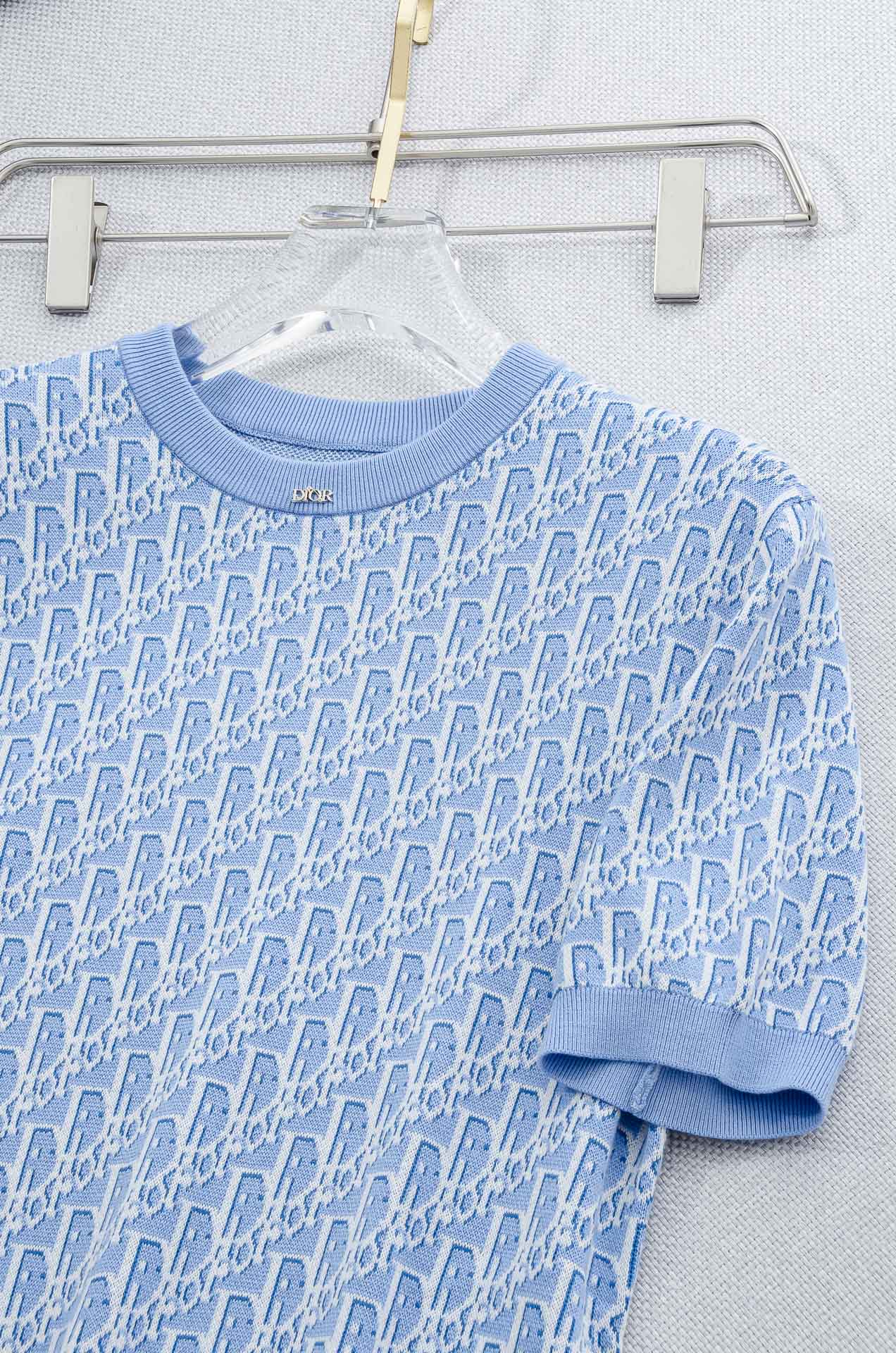 Di#or 迪奥2025SS横机织法100%长绒棉面料舒适透气如婴儿肌肤般男士圆领针织短袖T恤衫#贸易公