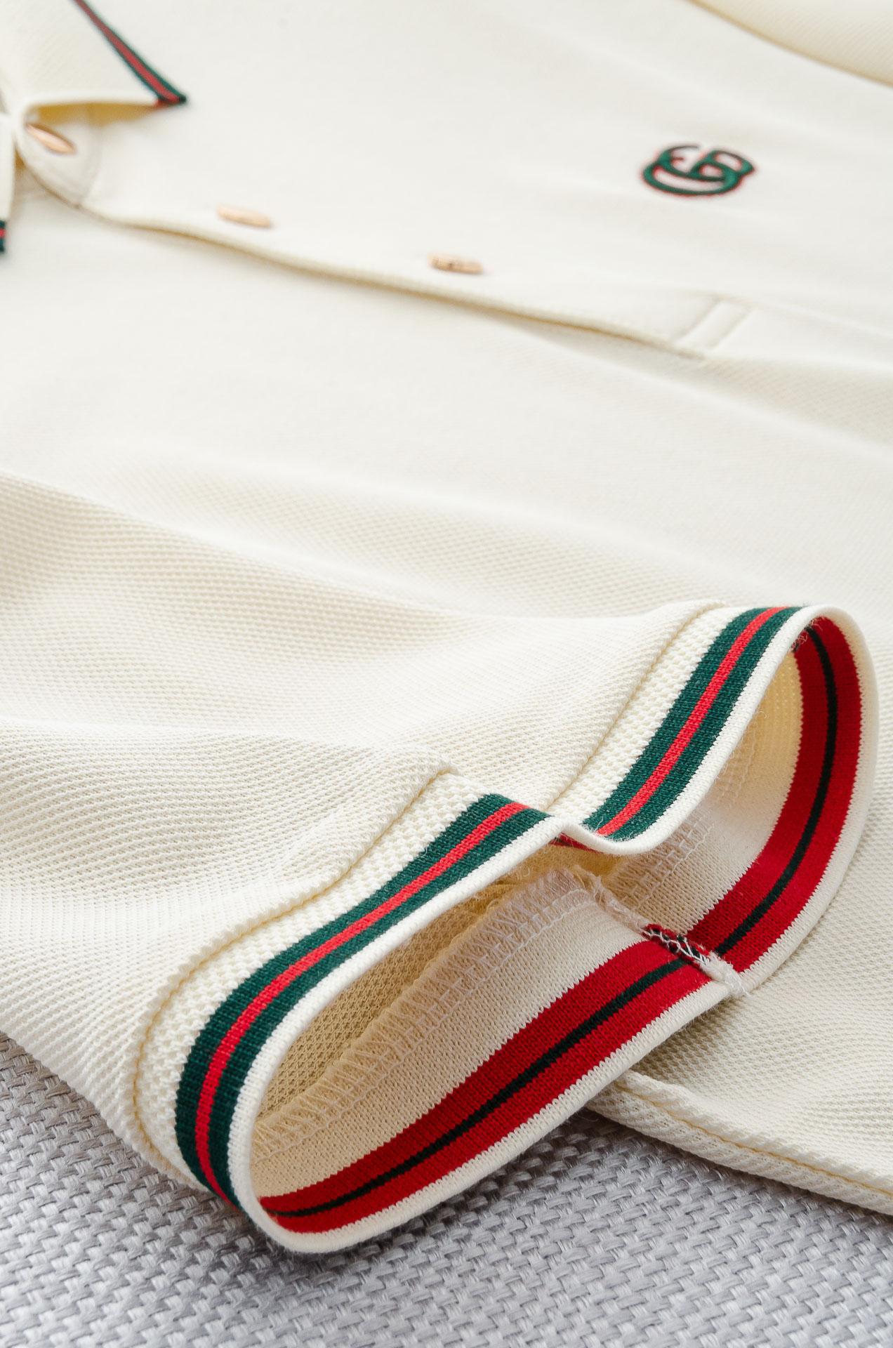 Gu# cci 古驰2025//男士商务休闲纯色翻领短袖POLO衫#客供进口100%珠地棉面料，甄选上等