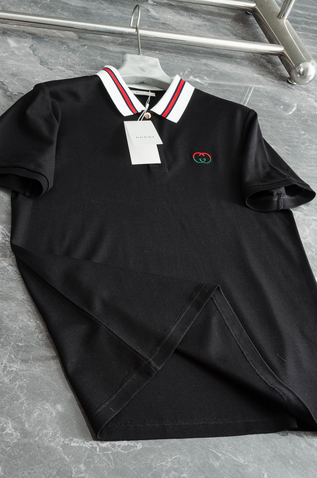 Gucc#*i. 古/驰2025//男士商务休闲纯色翻领短袖POLO衫#客供进口100%珠地棉面料，甄选