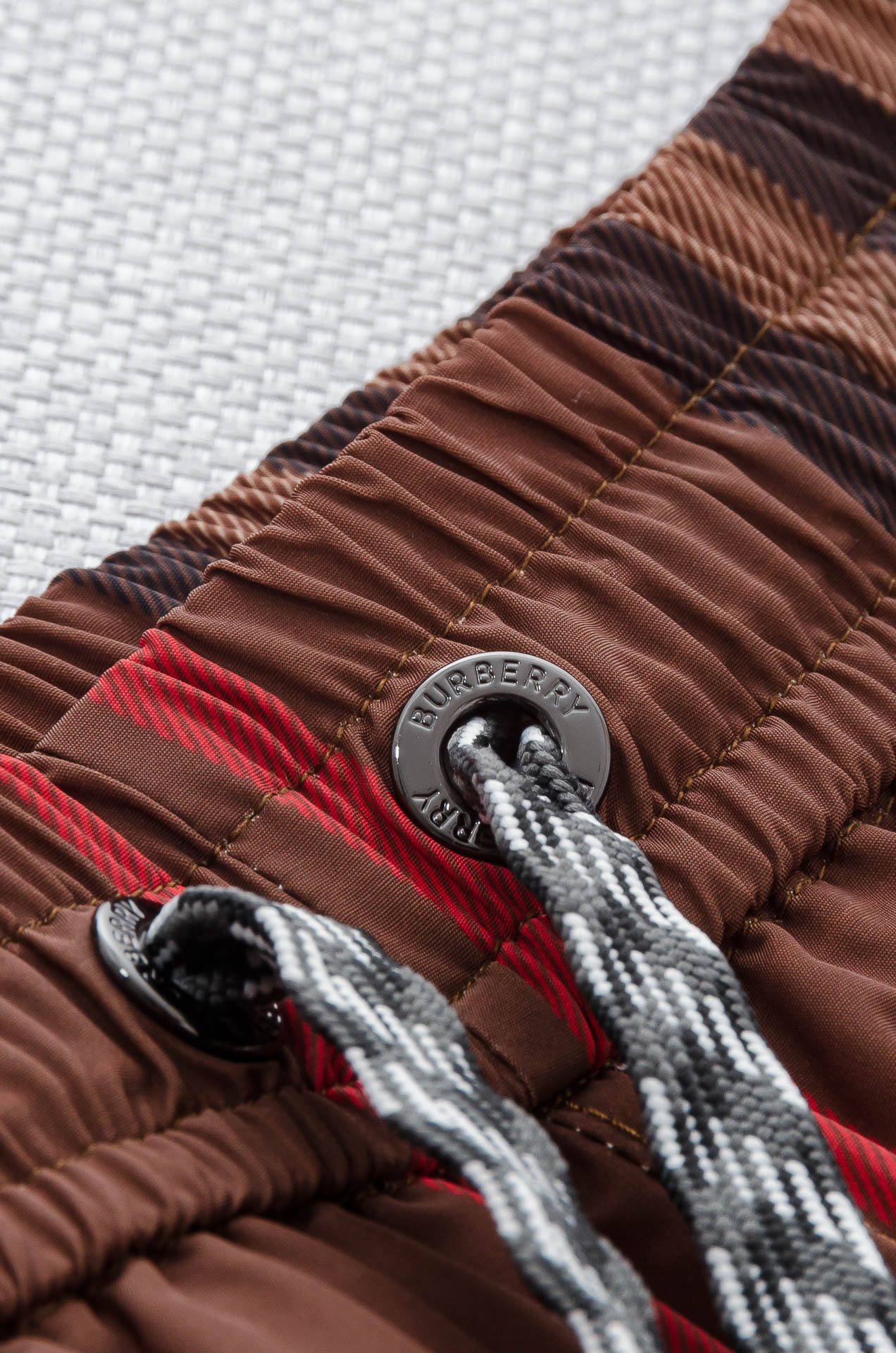 High-end Fashion Recreational Suit with Light-Dry Technology for Summer Wear - 图片 6