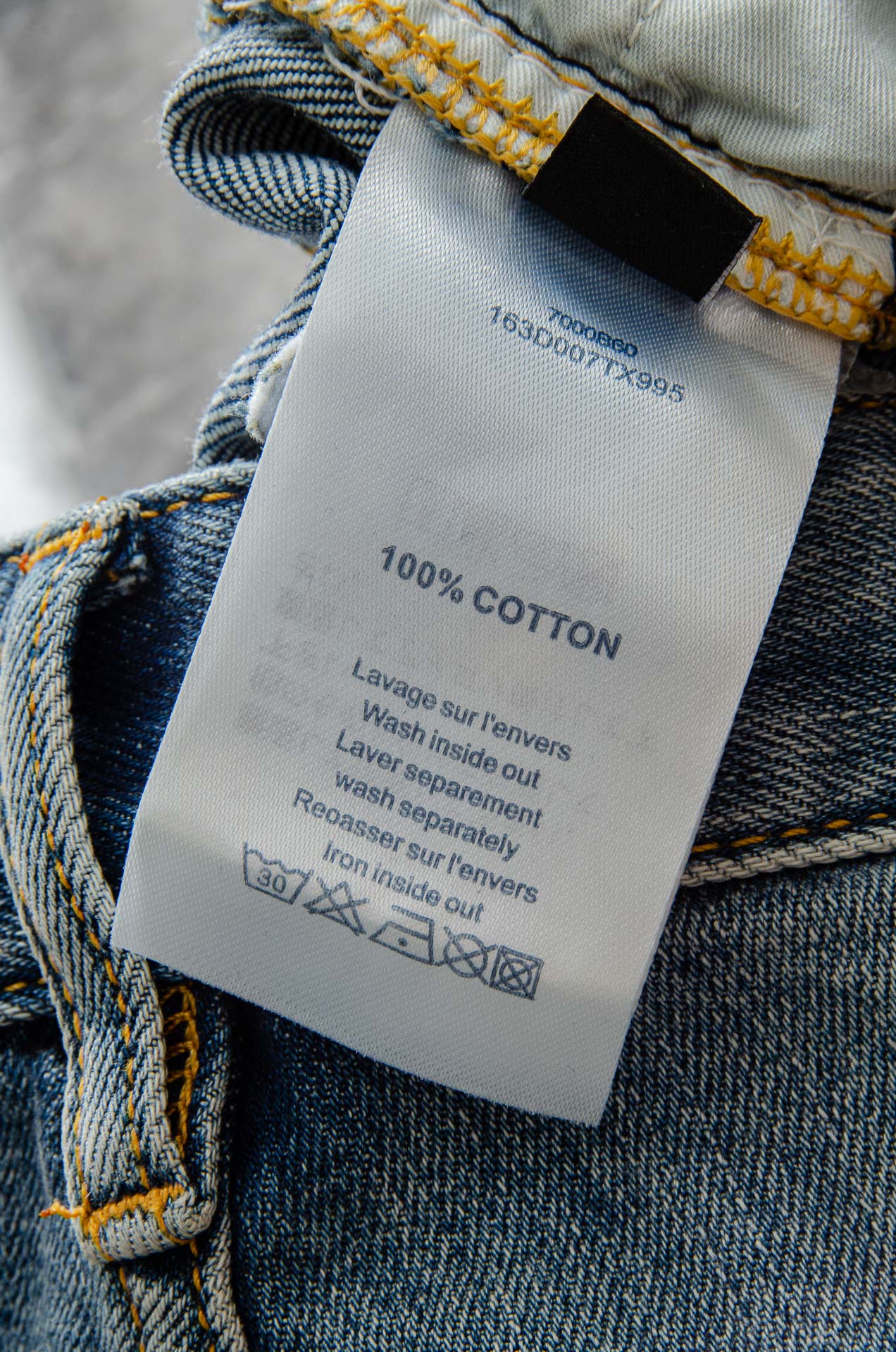 “High-Quality Men’s Jeans: Rare Trade Channels, Premium Fabric, Stylish Design” - 图片 9