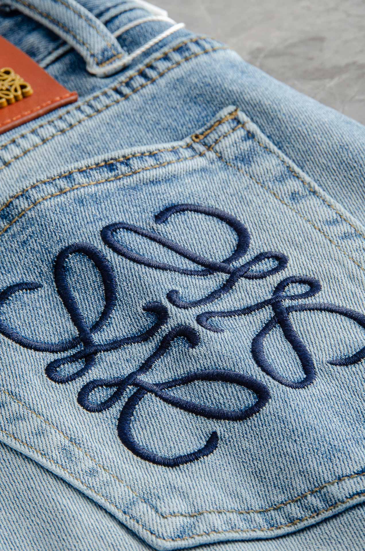 Loewe Men's 2025 Straight-Leg Light Wash Jeans - Comfortable & Stylish 7 o 1iram80evpvb1cmh1ed81qmn18m26