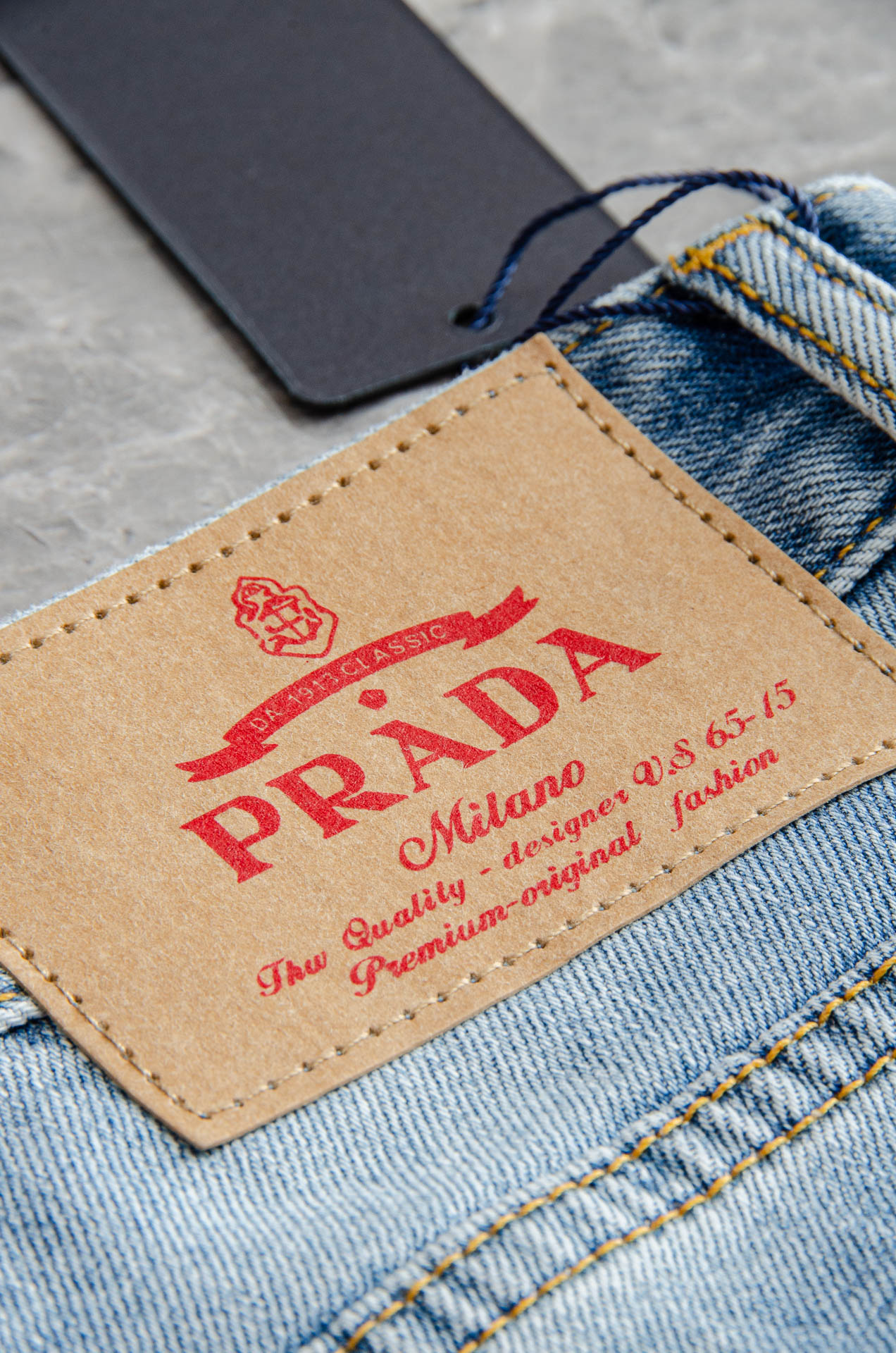 Prada Men's Fashion Straight-Leg Jeans - Light Wash Denim, Sizes 30-38 8 o 1iram8vlstru1vkp1sld1p7b1ku47
