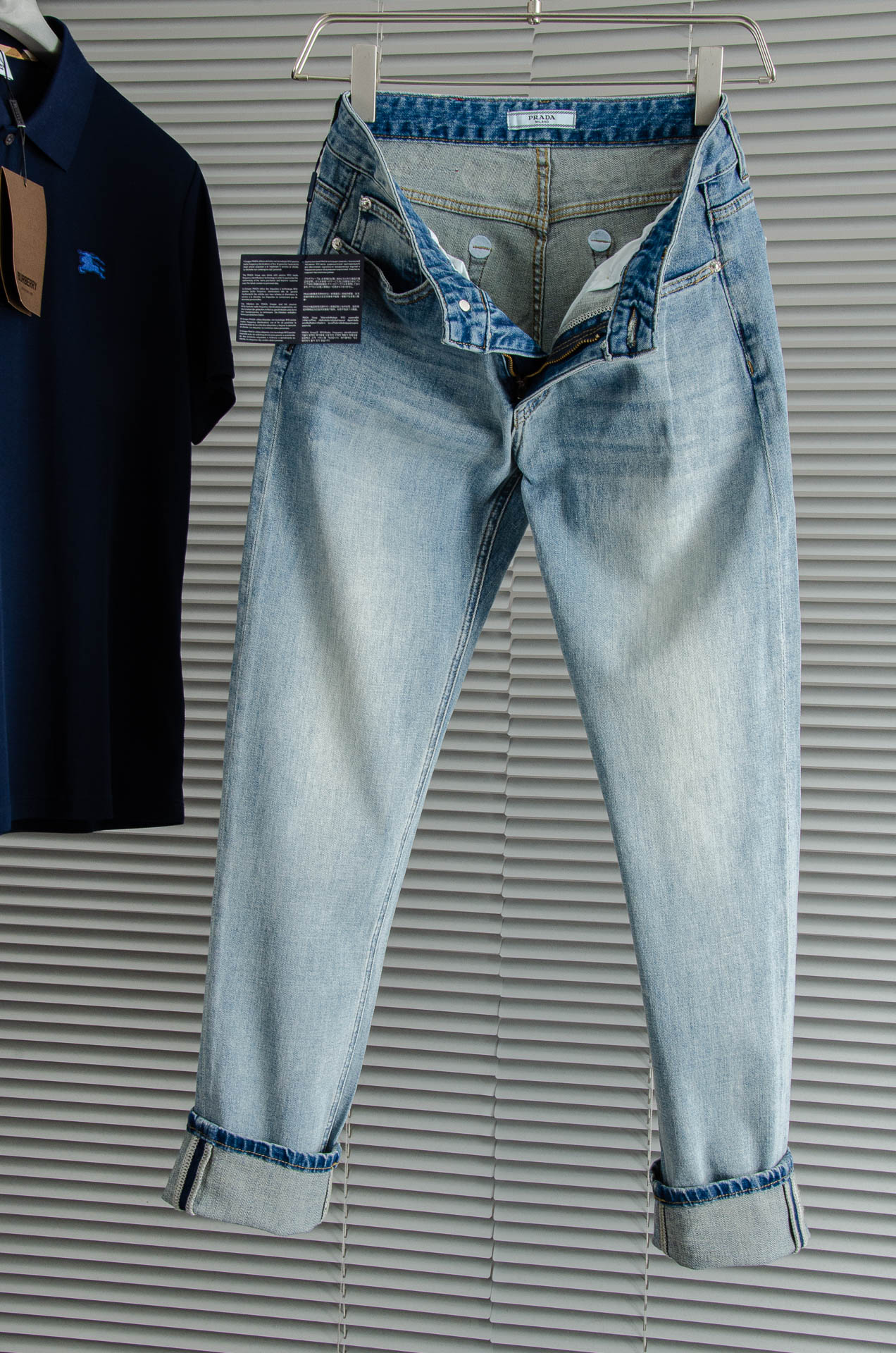Fashionable Straight-Leg Denim Jeans for Men - Light Blue Wash, Sizes 30-38 3 o 1iram9n0avm471d1ghn1q7f10bo2