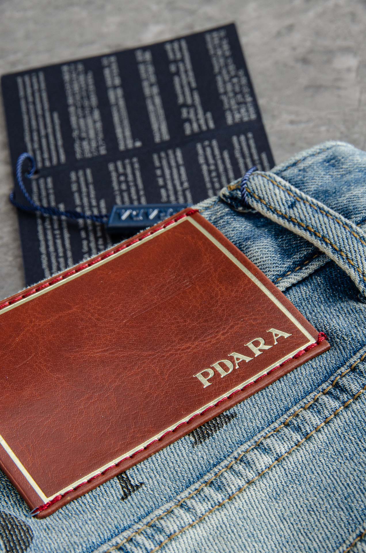 Fashionable Straight-Leg Denim Jeans for Men - Light Blue Wash, Sizes 30-38 7 o 1iram9n0b8f01q47sk61dus1uon7