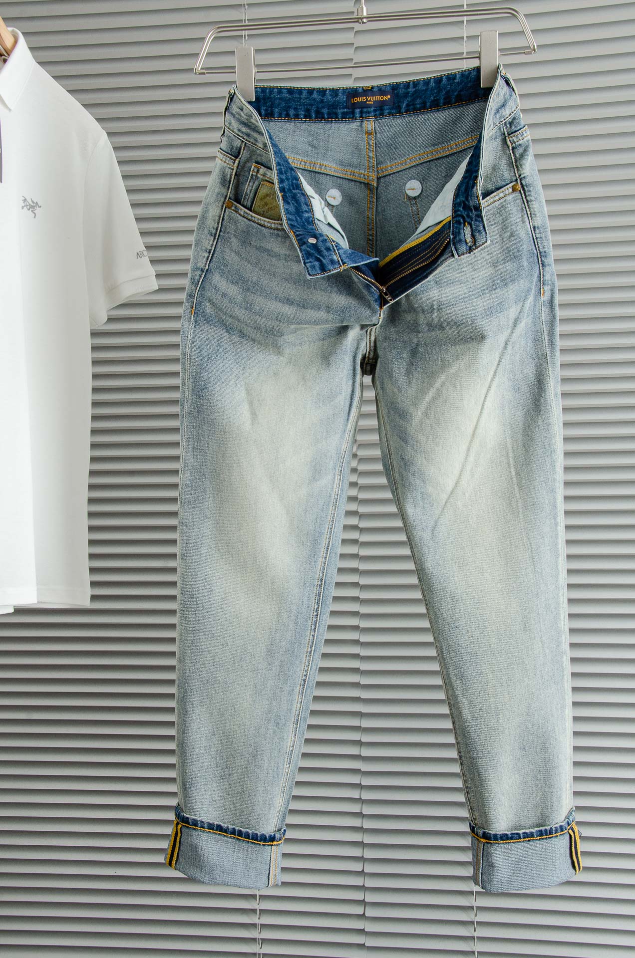 Louis Vuitton Men's 2025SS Straight Leg Jeans - Premium Denim 4 o 1iramagmi1ok8m851nu81a6h1lud2