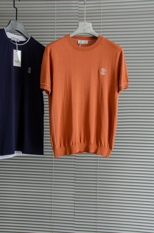 Brunello Cucinelli Men's Knit Short Sleeve Cotton T-Shirt - Spring/Summer 2025 1 Brunello Cucinelli Men's Knit Short Sleeve Cotton T-Shirt - Spring/Summer 2025