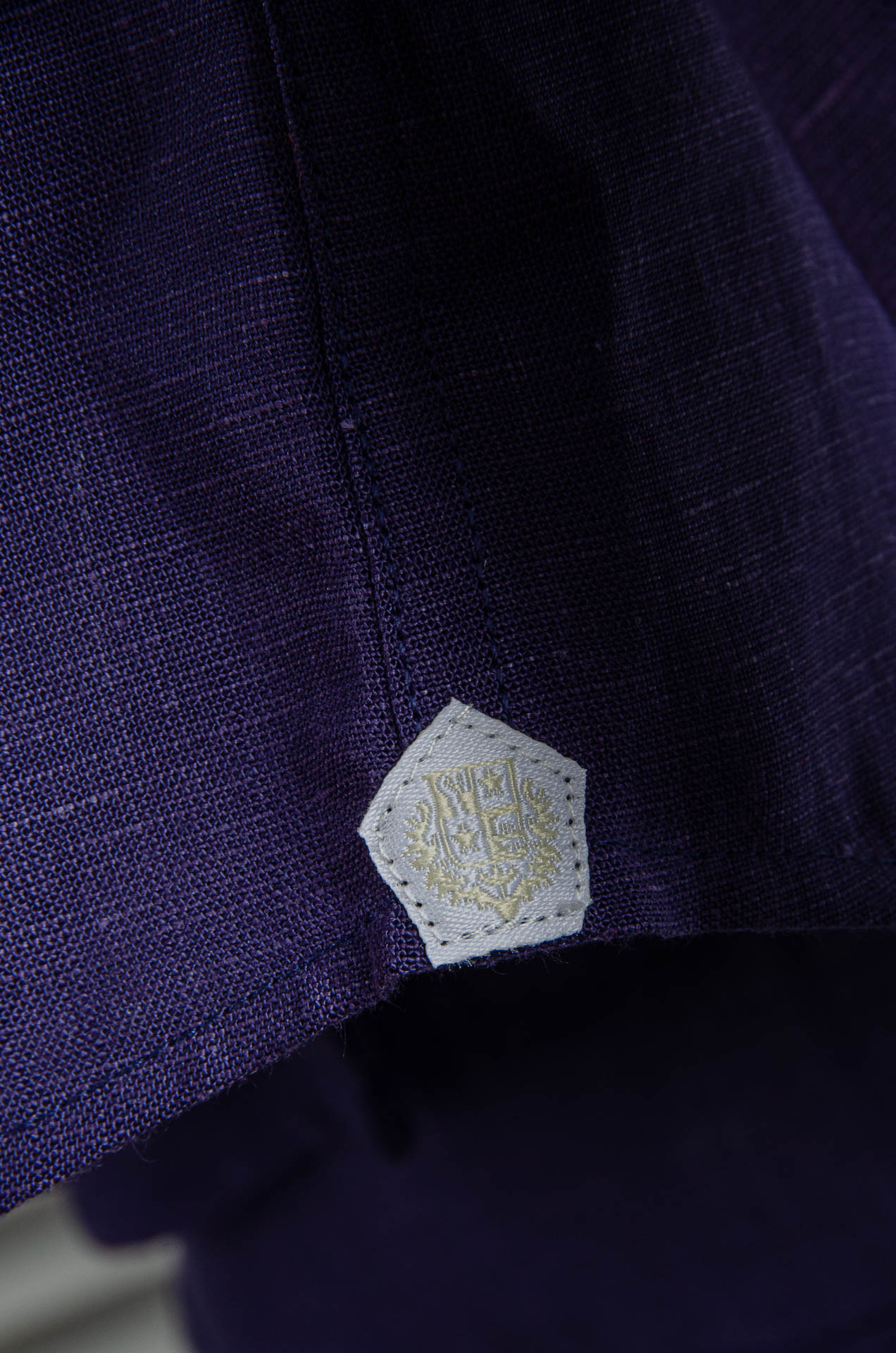 Lor* Piana 男士简约商务休闲长袖衬衫！lP🆕家新款亚麻衬衫无论是在面料、设计还是细节处理上，都