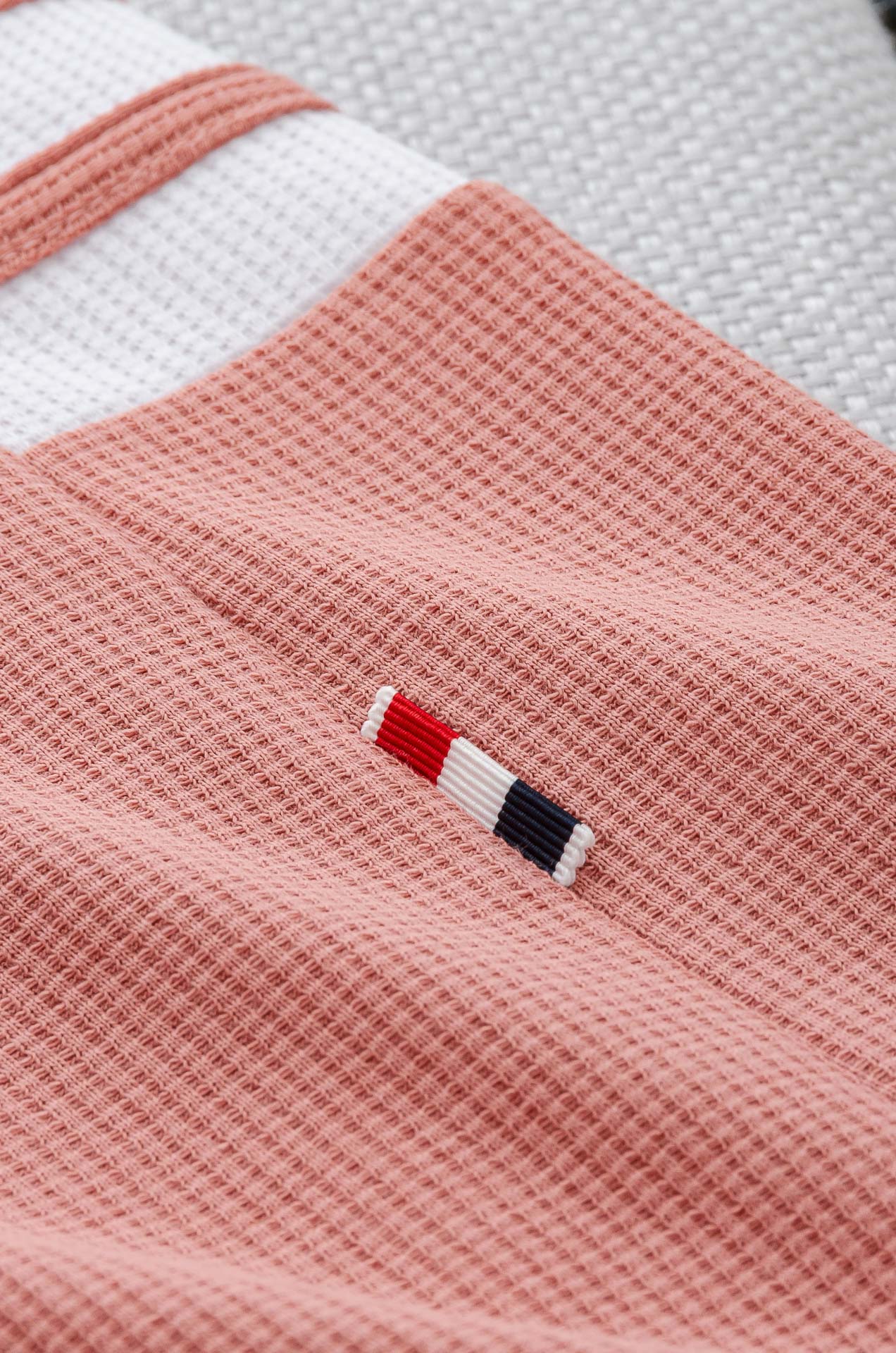 TB -2025ss 会呼吸的面料100%匹马棉胸前标志性装饰华夫格肌理感男士圆领短袖T恤衫#面料精选生