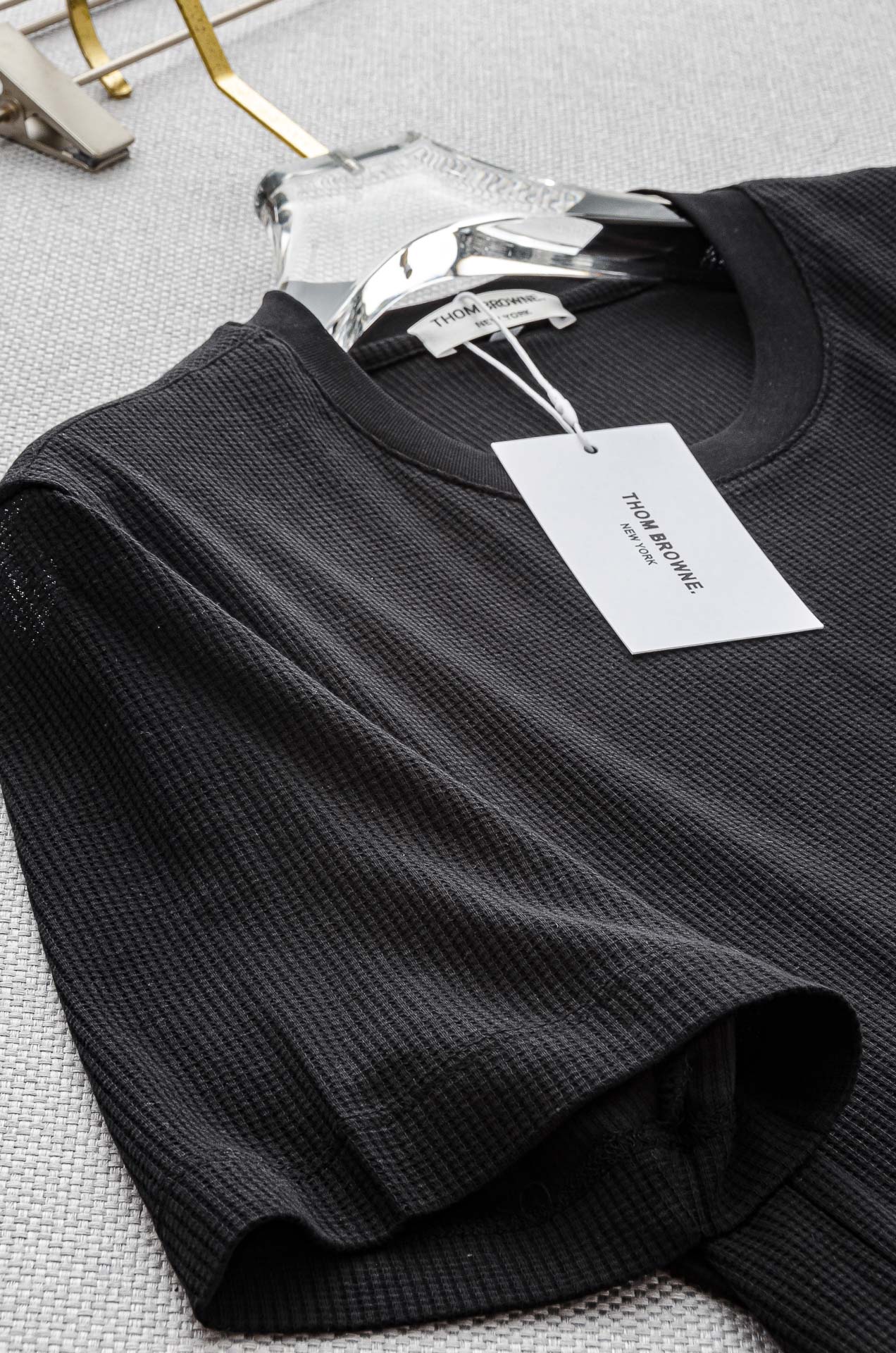 TB -2025ss 会呼吸的面料100%匹马棉胸前标志性装饰华夫格肌理感男士圆领短袖T恤衫#面料精选生