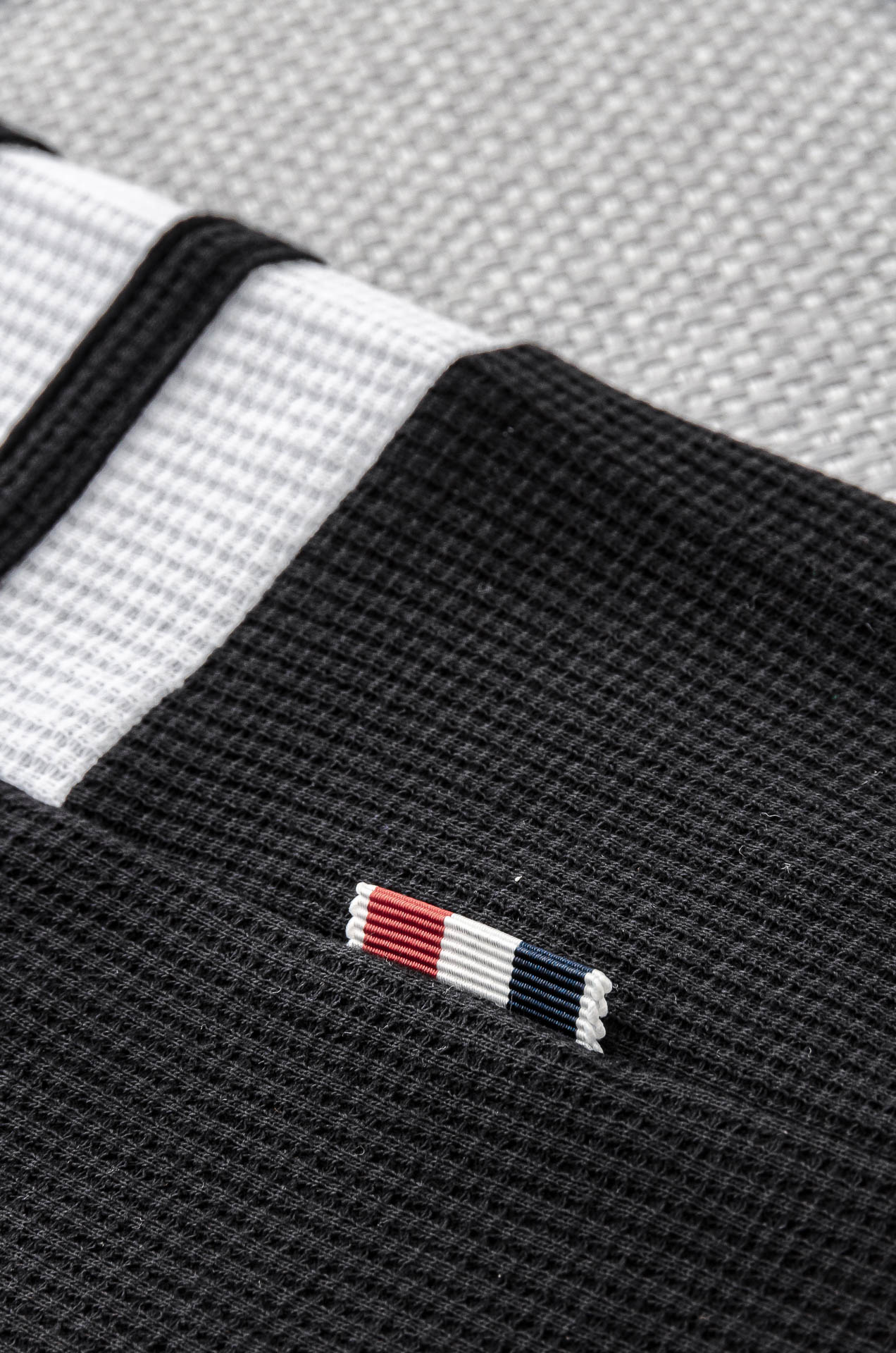 TB -2025ss 会呼吸的面料100%匹马棉胸前标志性装饰华夫格肌理感男士圆领短袖T恤衫#面料精选生