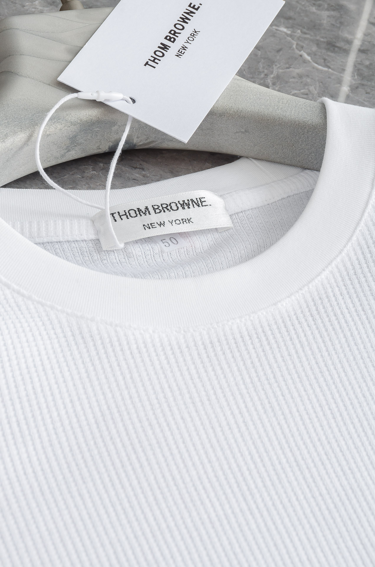 New# TB -2025ss 会呼吸的面料100%匹马棉胸前标志性刺绣装饰华夫格肌理感男士圆领短袖T恤