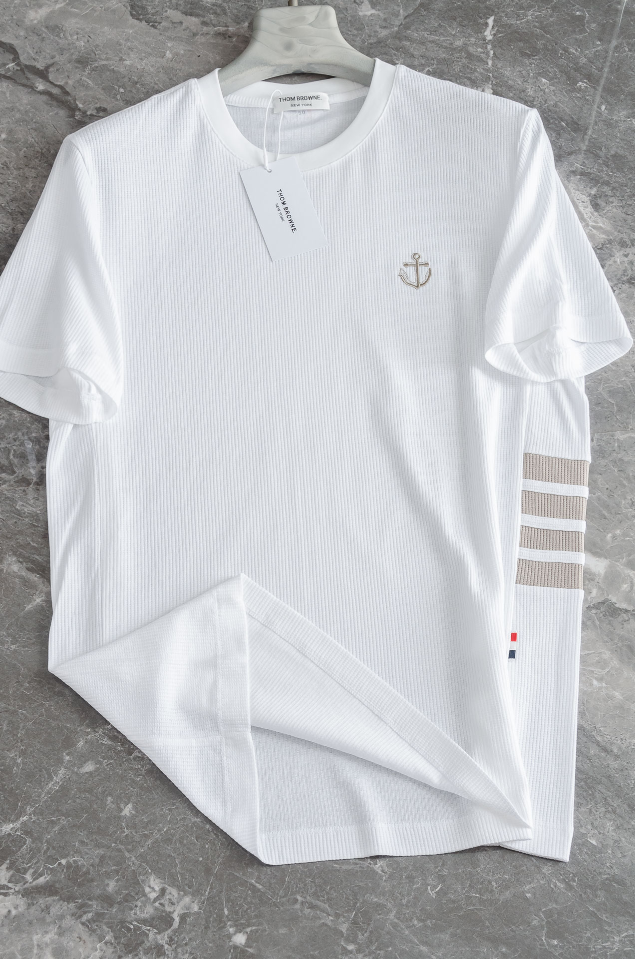 New# TB -2025ss 会呼吸的面料100%匹马棉胸前标志性刺绣装饰华夫格肌理感男士圆领短袖T恤