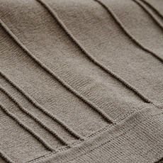 巴宝莉BURBERRY 2025ss春夏新品 男士针织圆领短袖衫!采用纤维超细与高弹的伊力特纱线织造而 巴宝莉BURBERRY 2025ss春夏新品 男士针织圆领短袖衫!采用纤维超细与高弹的伊力特纱线织造而
