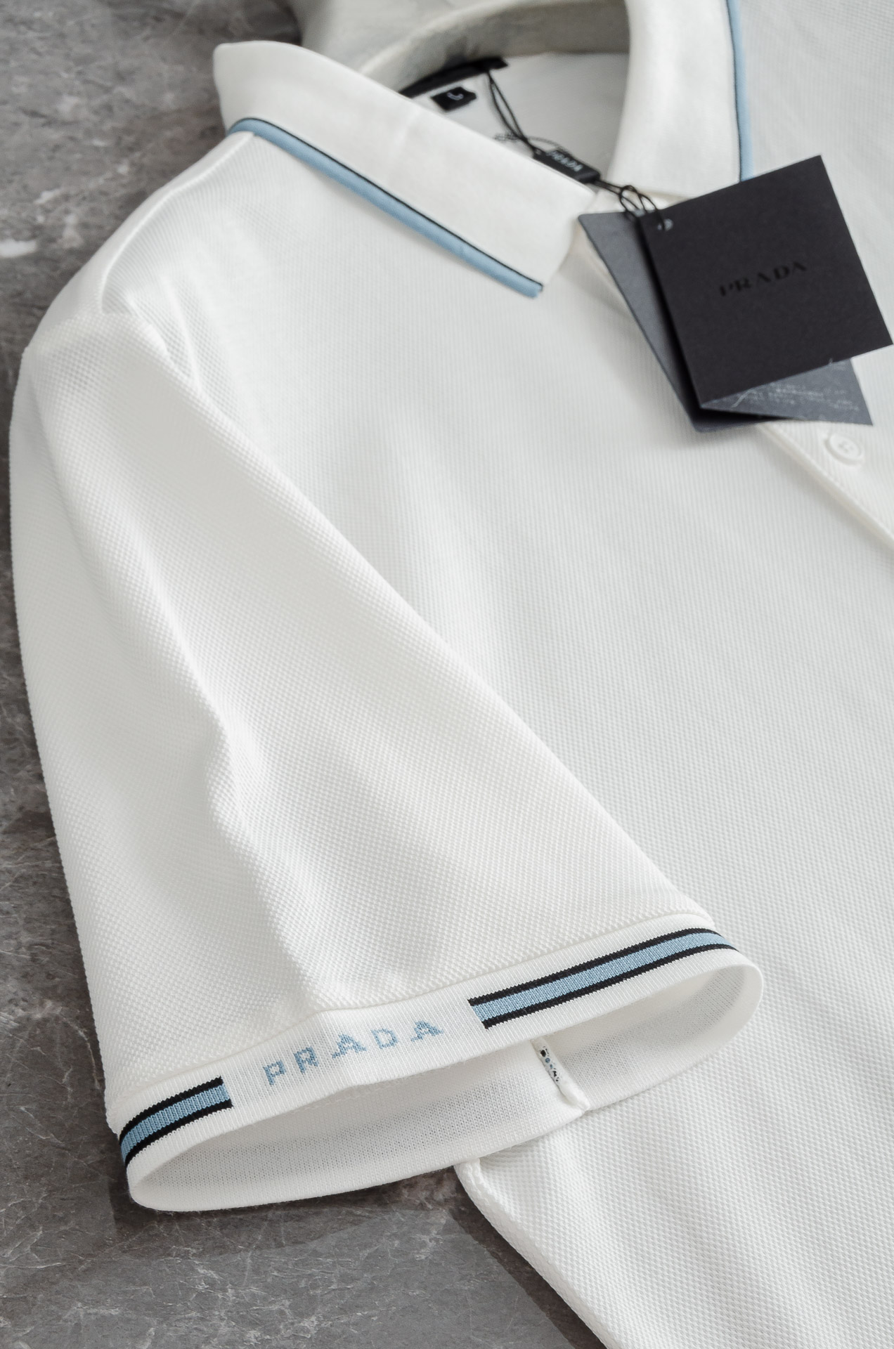 PRAD#A 普拉#达2025//男士商务休闲纯色翻领短袖POLO衫#客供进口100%珠地棉面料，甄选上