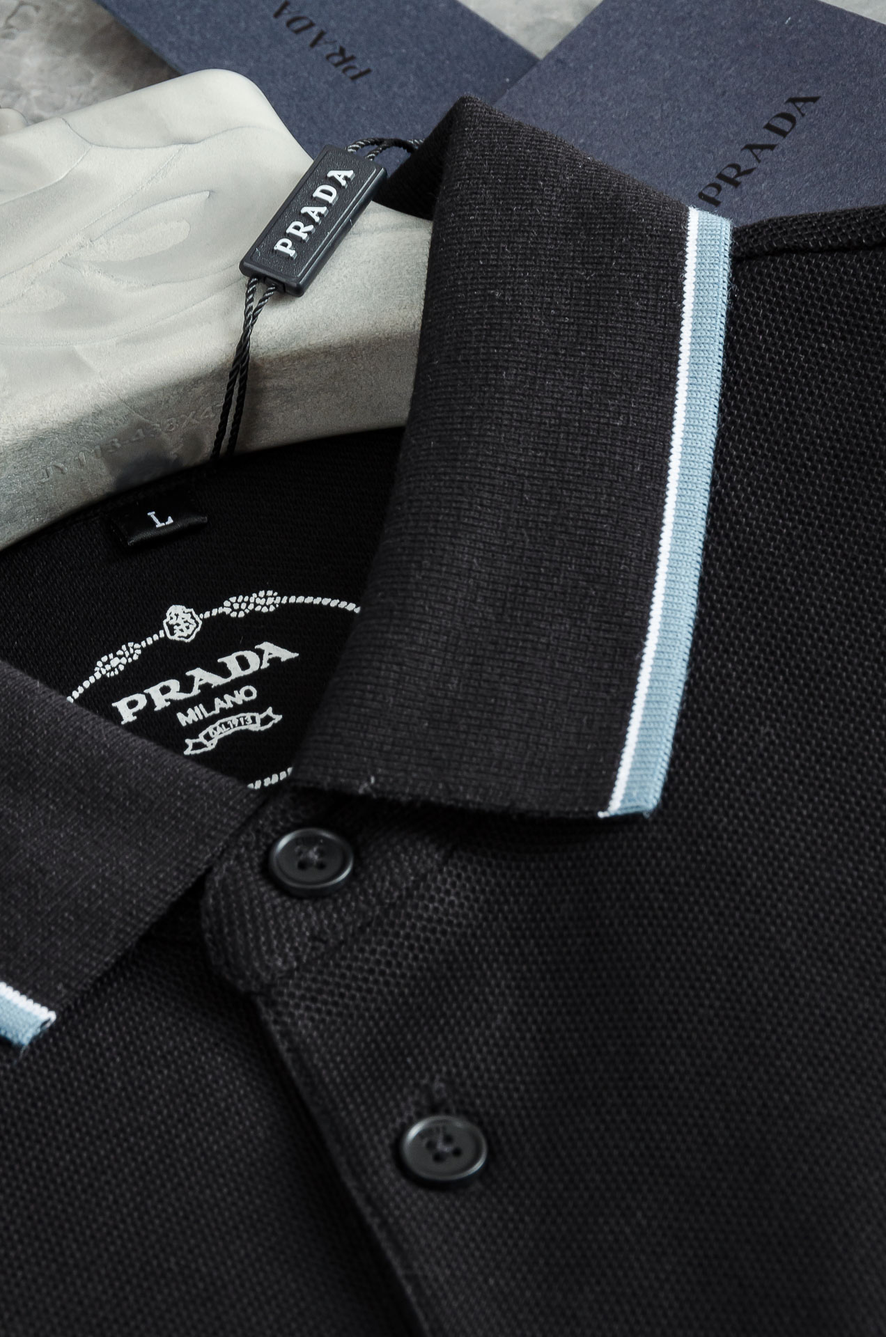 PRAD#A 普拉#达2025//男士商务休闲纯色翻领短袖POLO衫#客供进口100%珠地棉面料，甄选上