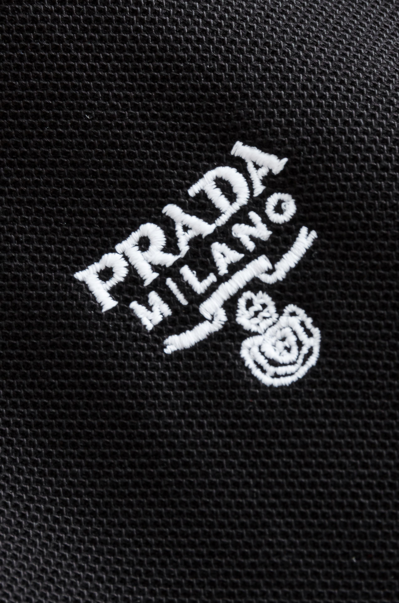 PRAD#A 普拉#达2025//男士商务休闲纯色翻领短袖POLO衫#客供进口100%珠地棉面料，甄选上