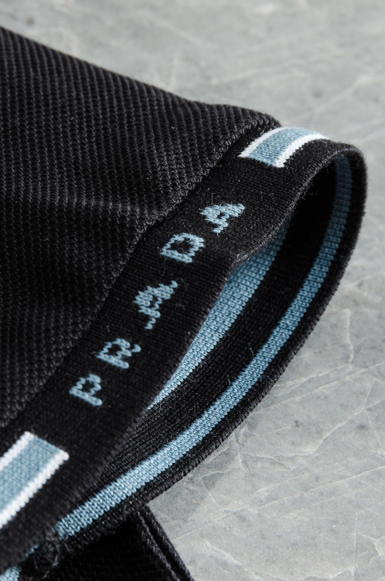 PRAD#A 普拉#达2025//男士商务休闲纯色翻领短袖POLO衫#客供进口100%珠地棉面料，甄选上