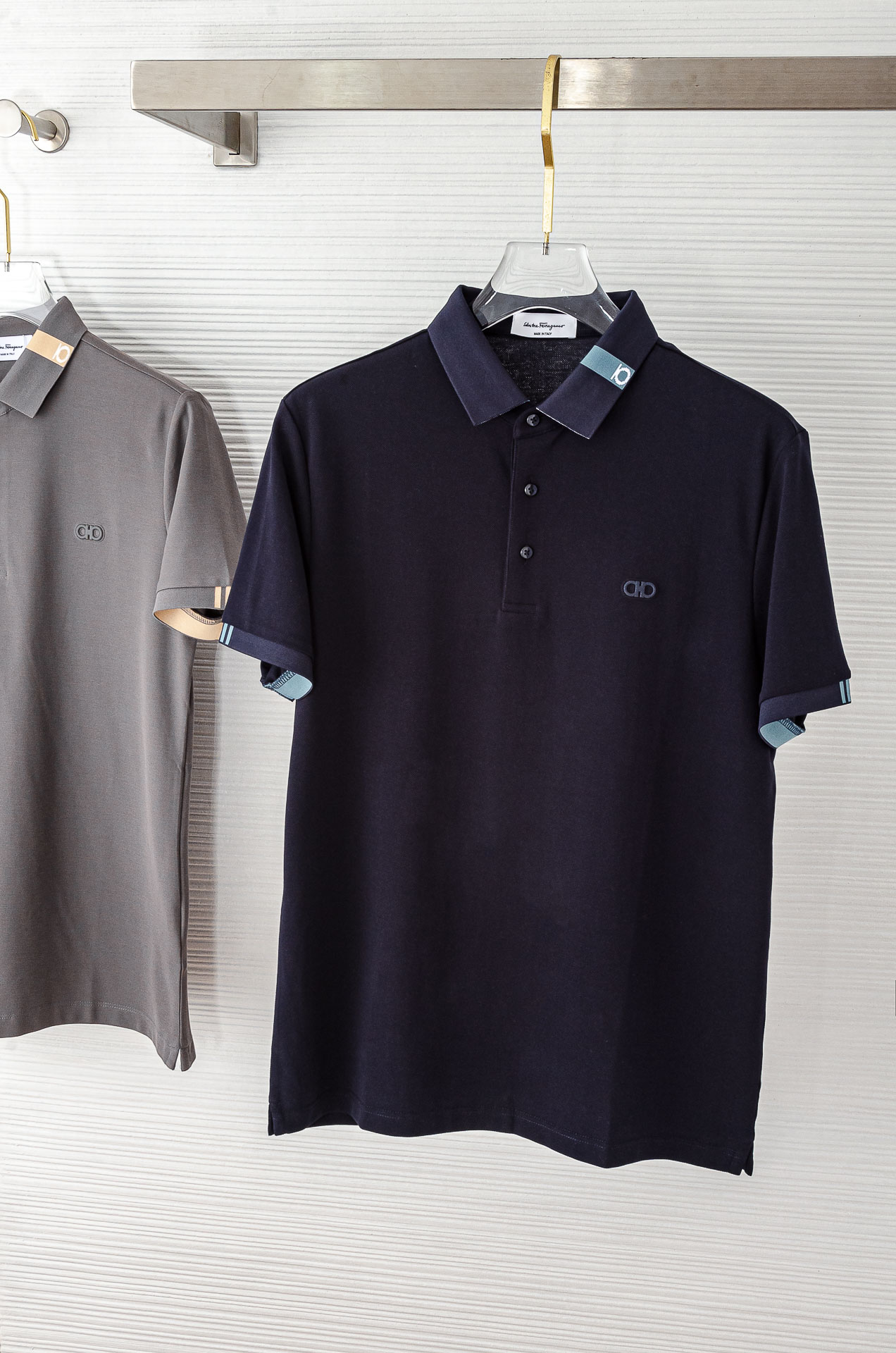 菲拉格慕 2025//男士商务休闲纯色翻领短袖POLO衫#客供进口100%珠地棉面料，甄选上等长绒棉花原