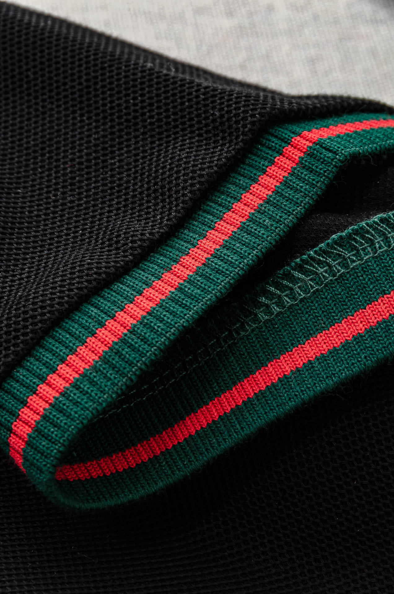 Gu#* cci 古/驰2025//男士商务休闲纯色翻领短袖POLO衫#客供进口100%珠地棉面料，甄选