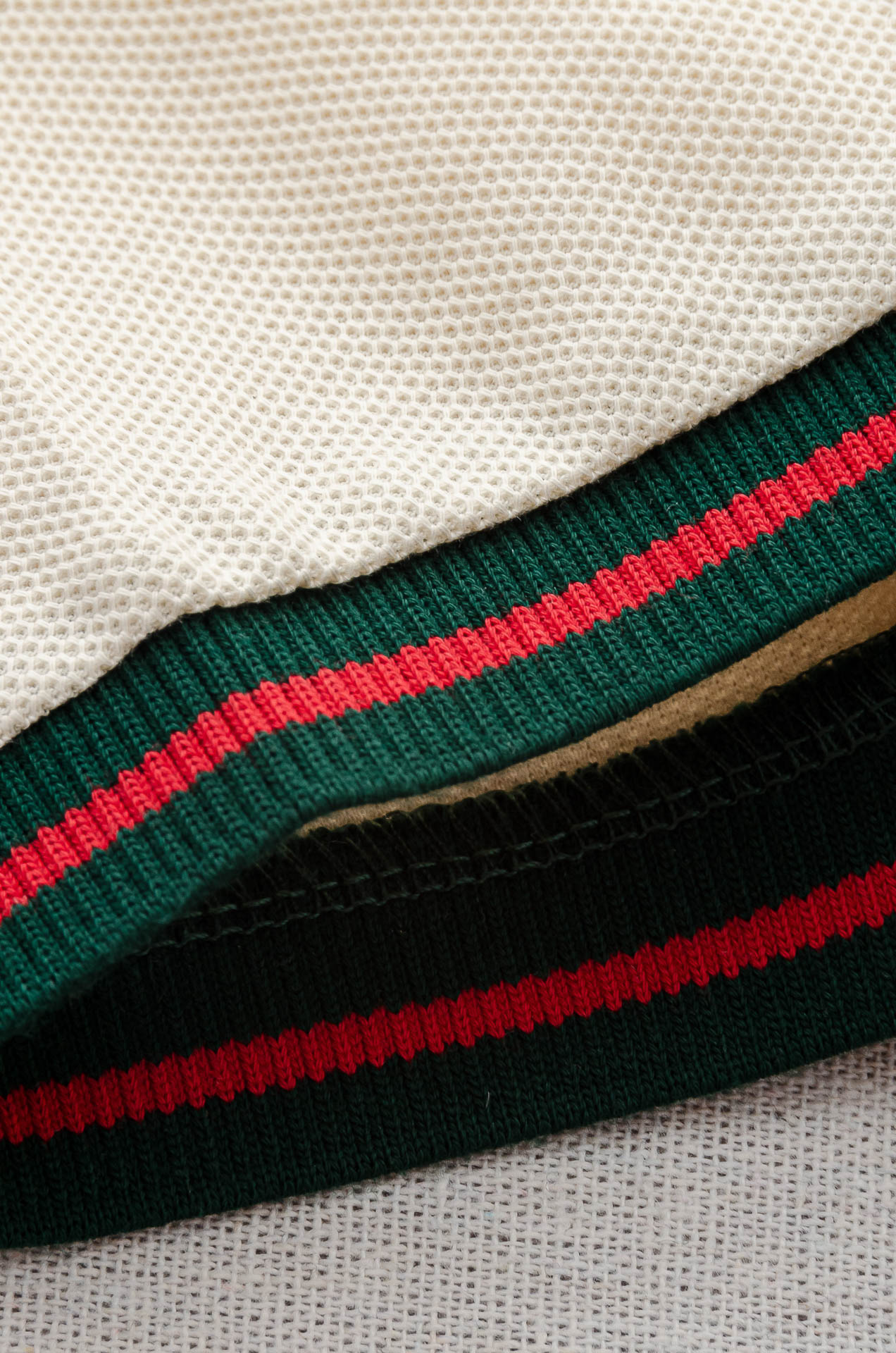 Gu#* cci 古/驰2025//男士商务休闲纯色翻领短袖POLO衫#客供进口100%珠地棉面料，甄选