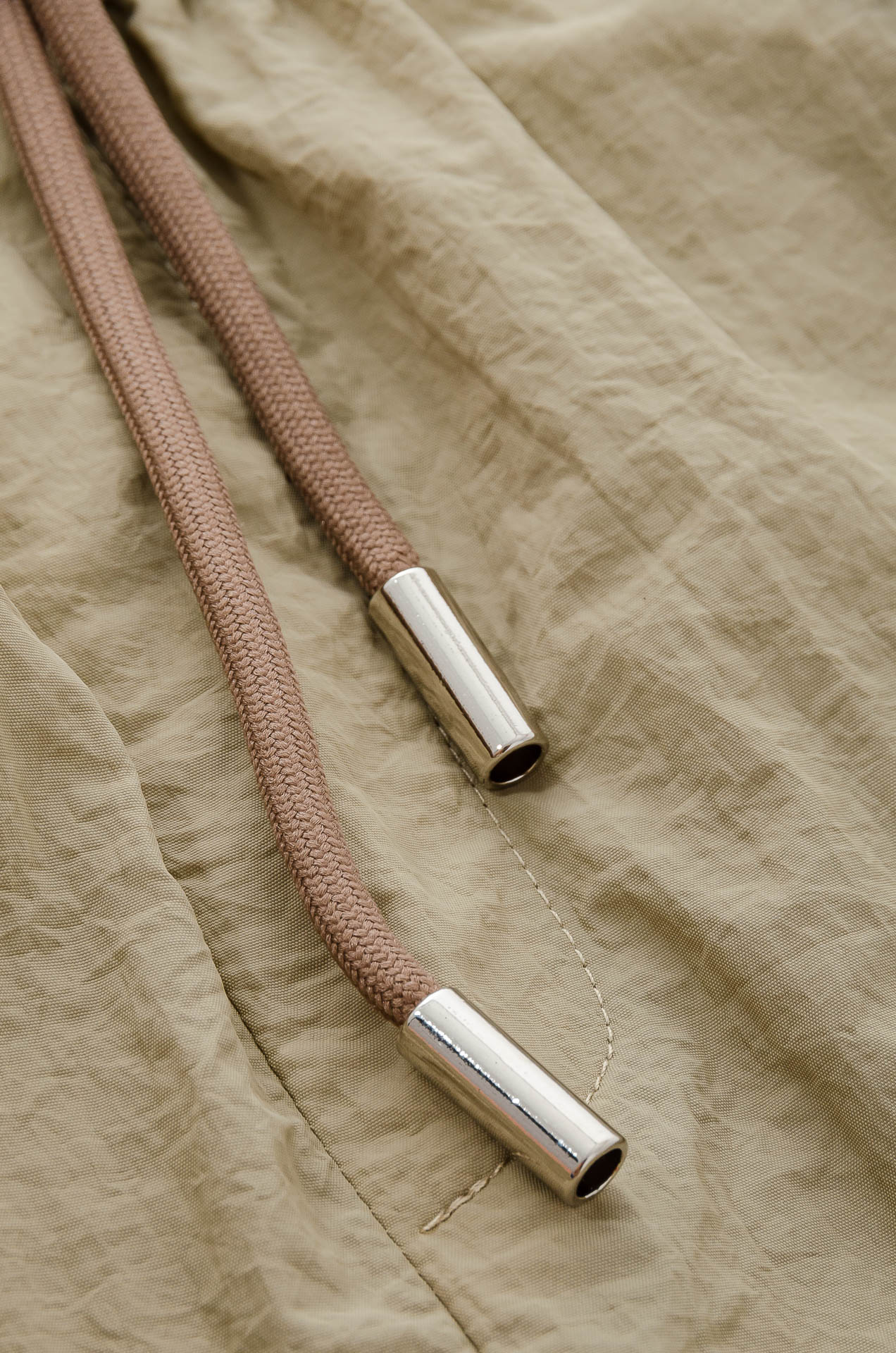 Y-3/25 Ice Snylon Shorts: Lightweight, Breathable, Customized Fabric for Summer Style - 图片 7