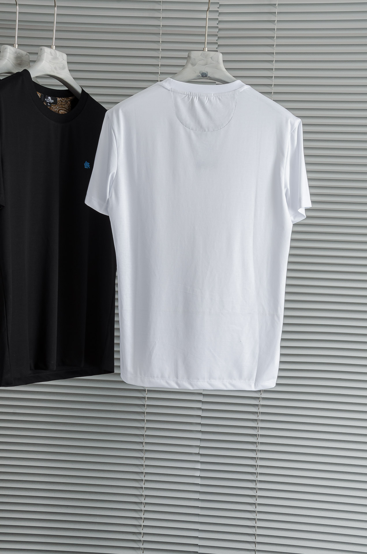 New Luxury Men’s T-shirt: High-end, Light, and Comfortable in Gold Ratio Fabric - 图片 8