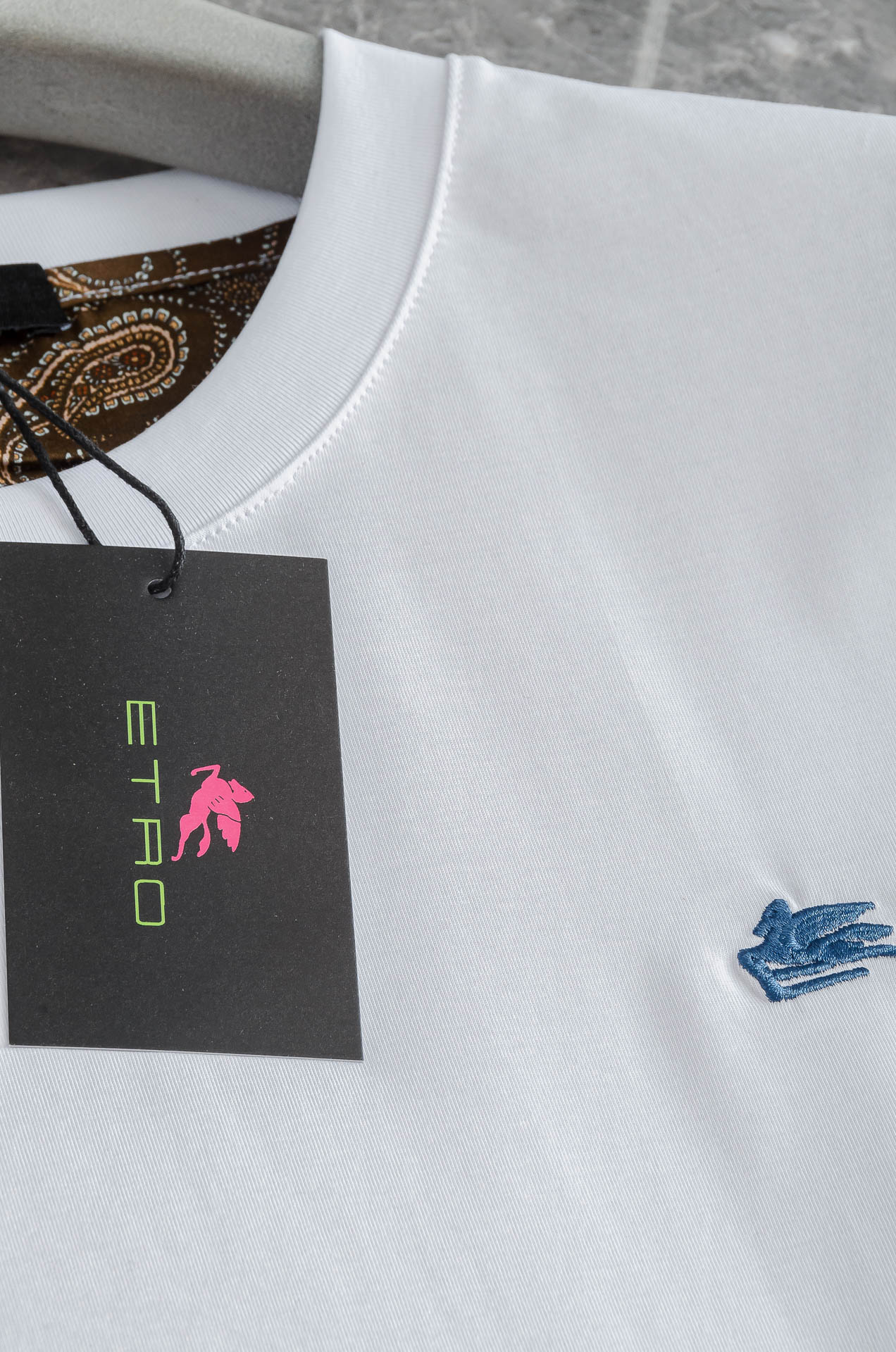 New Luxury Men’s T-shirt: High-end, Light, and Comfortable in Gold Ratio Fabric - 图片 4