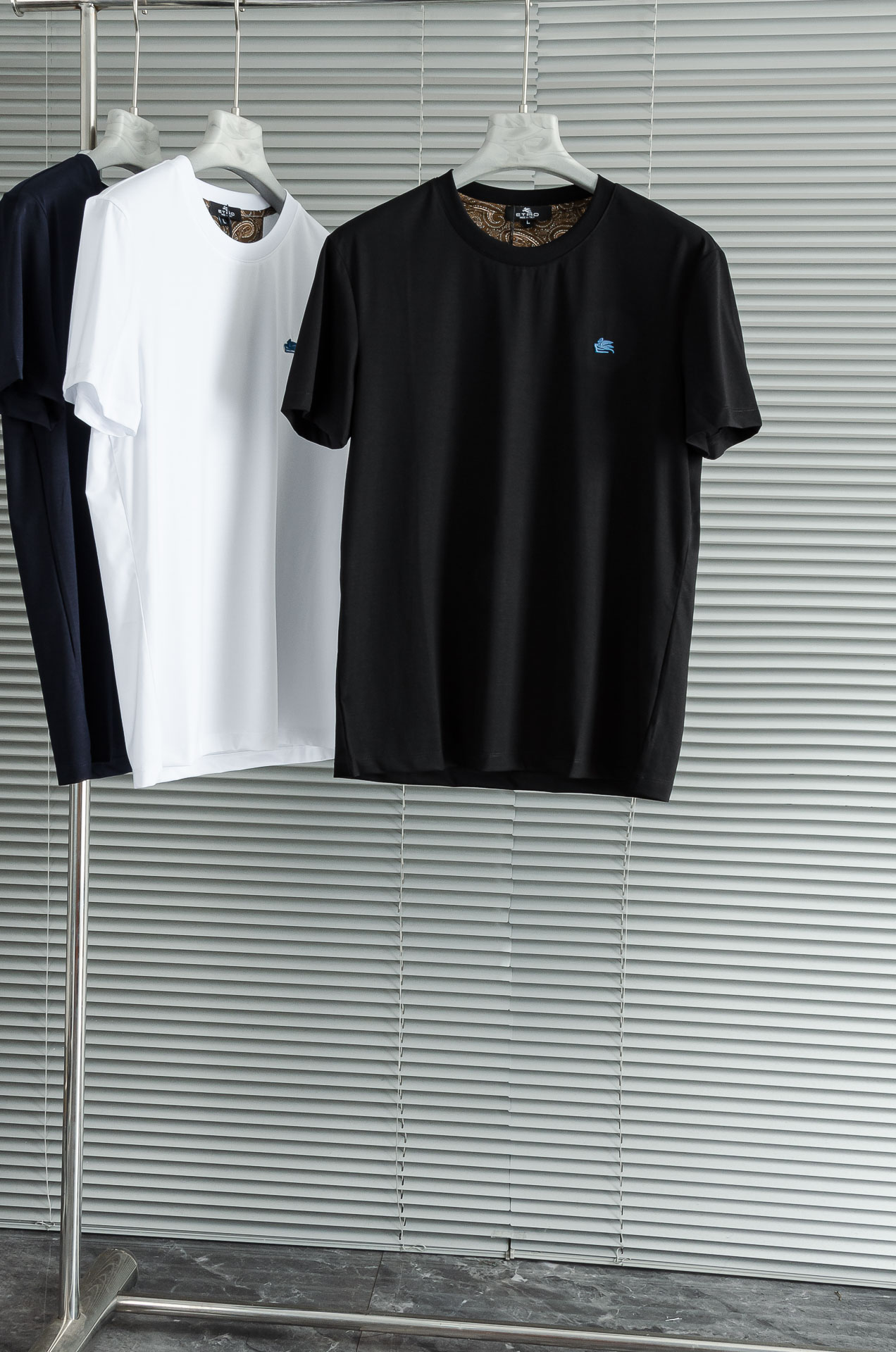 Luxury Business Men’s T-shirt: High-end Quality, Light and Comfortable Fabric, Stylish Design