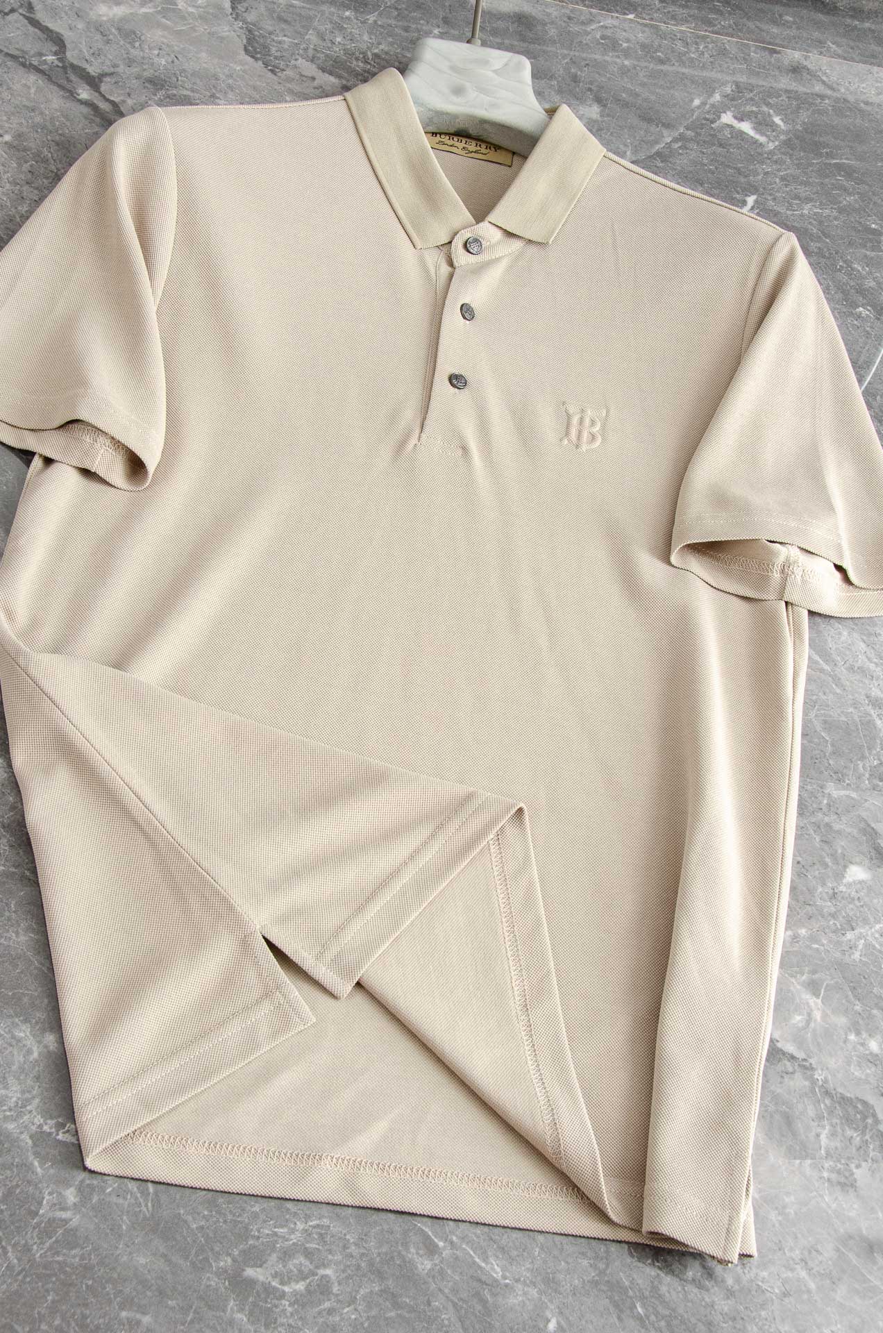 BBR 巴宝莉2025SS客供精梳棉+再生纤维素纤维网眼珠地丝光处理丝滑透气凉爽定织翻领男士商务休闲短袖