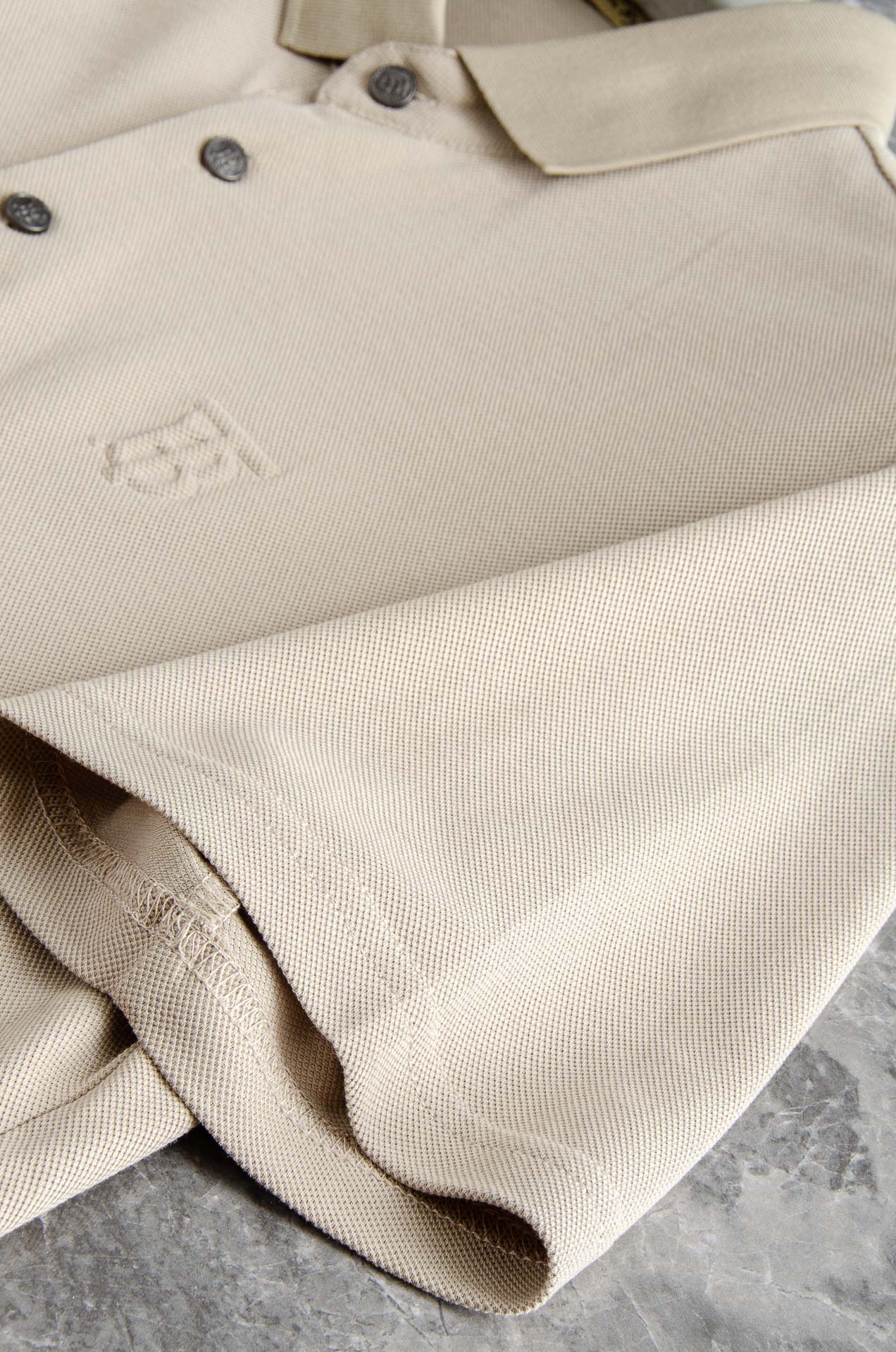 BBR 巴宝莉2025SS客供精梳棉+再生纤维素纤维网眼珠地丝光处理丝滑透气凉爽定织翻领男士商务休闲短袖