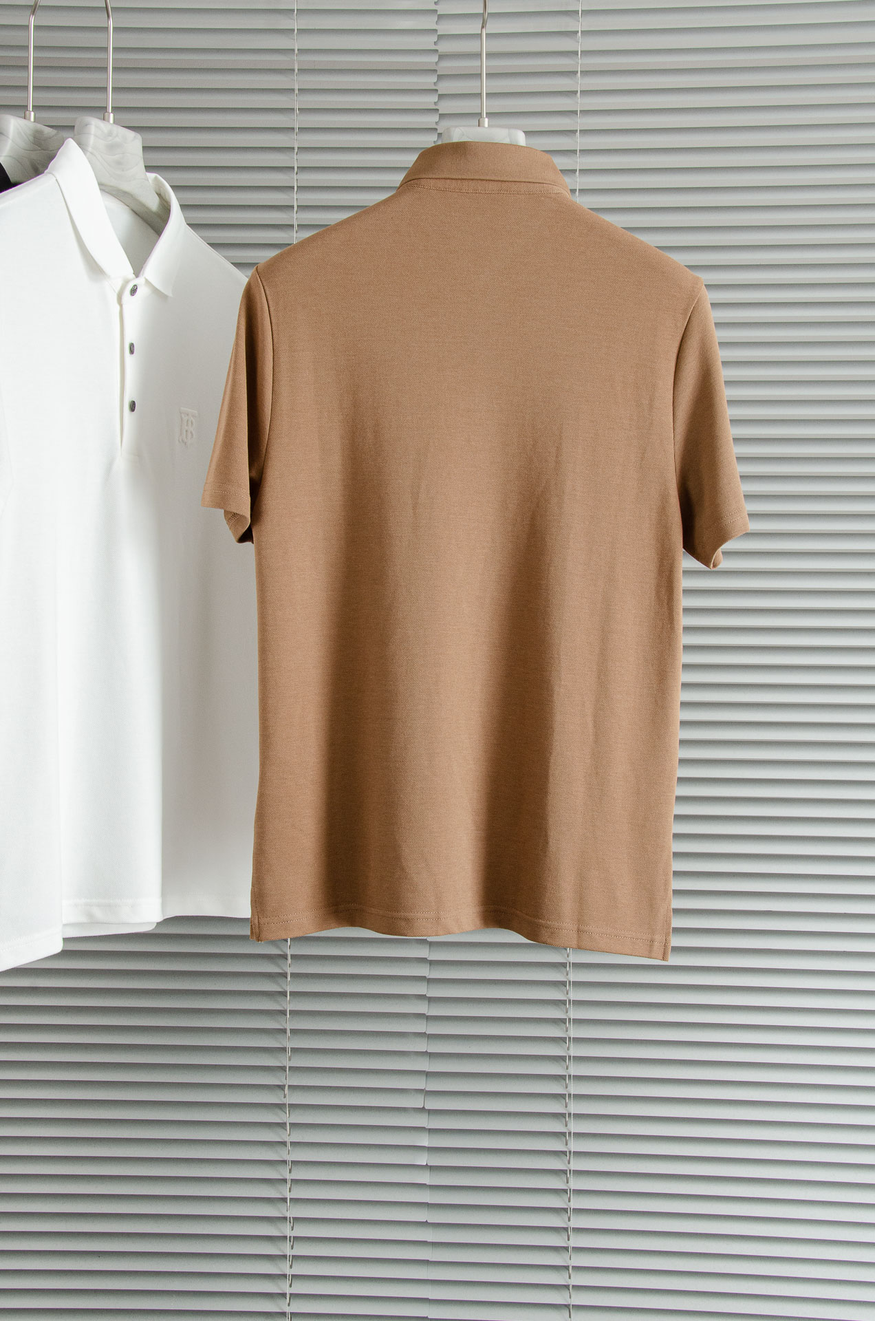 BBR 巴宝莉2025SS客供精梳棉+再生纤维素纤维网眼珠地丝光处理丝滑透气凉爽定织翻领男士商务休闲短袖