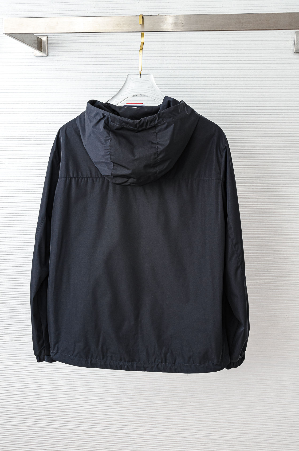 MONCLER 蒙口2025秋冬新品，连帽防水夹克外套，同步官网发售！原厂代工出品，该款夹克外层超柔聚酯