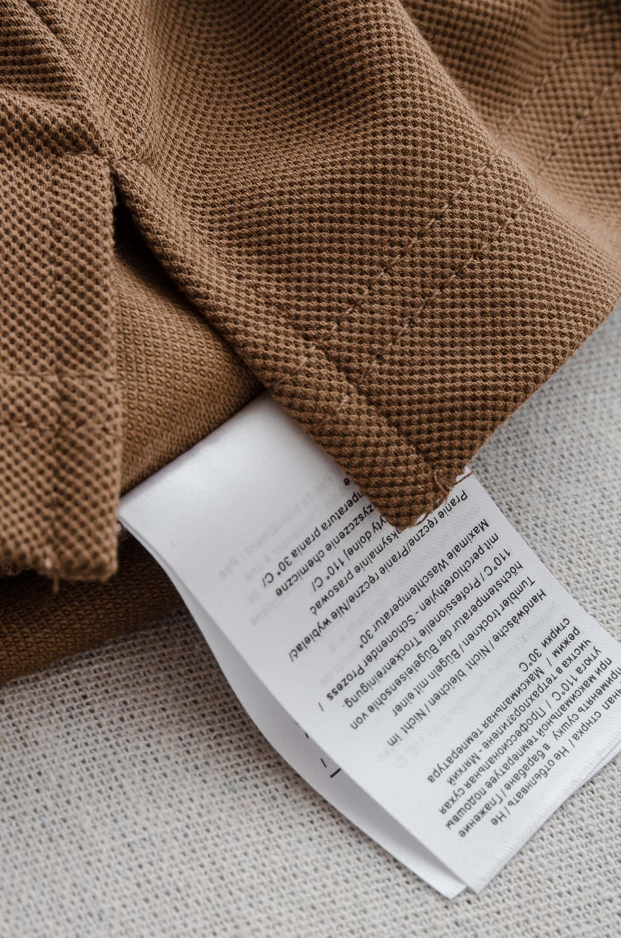 Burberry 巴宝莉2026SS客供精梳棉+再生纤维素纤维网眼珠地丝光处理丝滑透气凉爽定织翻领男士商