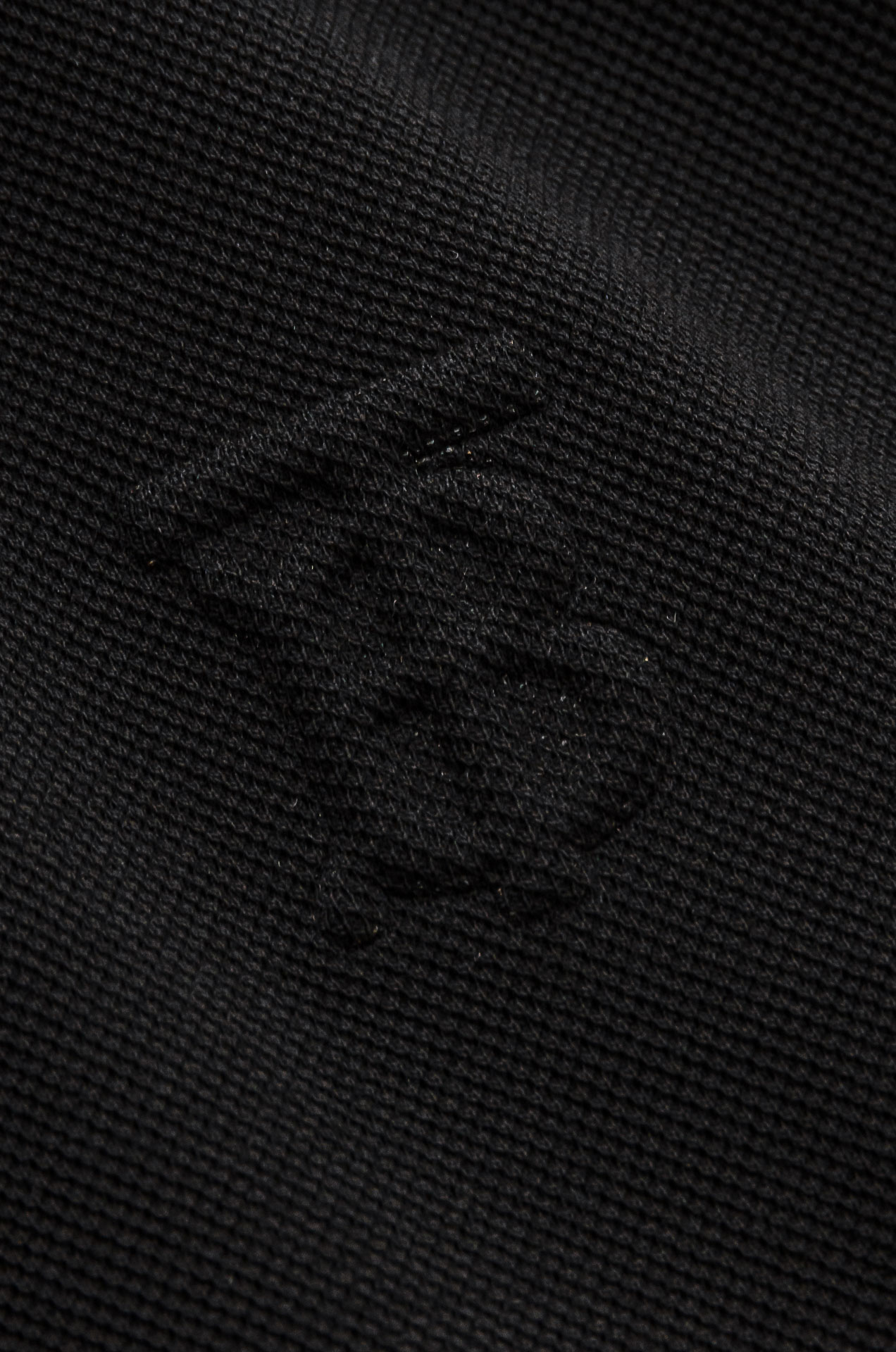 Burberry 巴宝莉2026SS客供精梳棉+再生纤维素纤维网眼珠地丝光处理丝滑透气凉爽定织翻领男士商