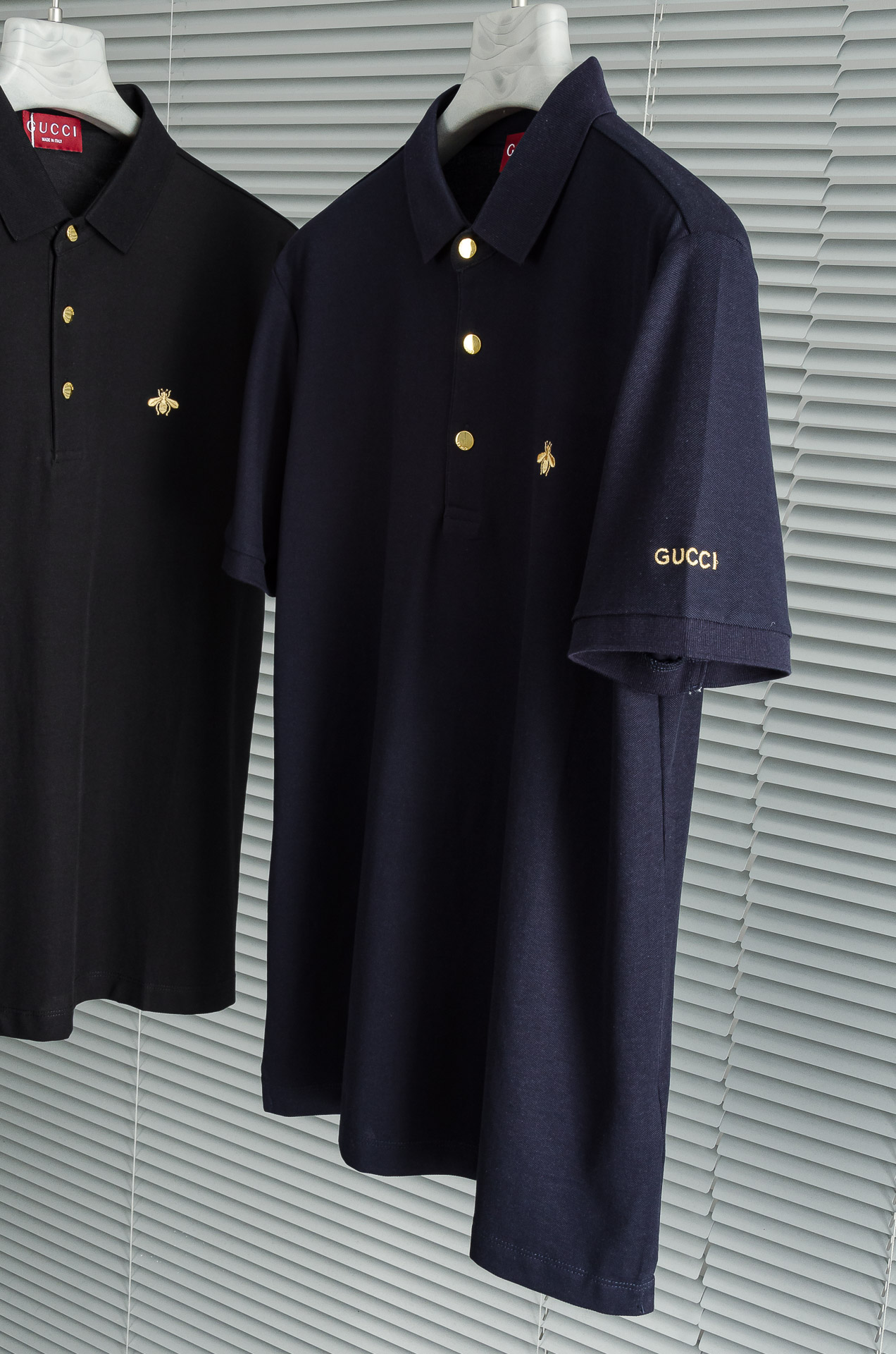   
 Gucc*i. 古驰2025//男士商务休闲纯色翻领短袖POLO衫#客供进口100%珠地棉面料，