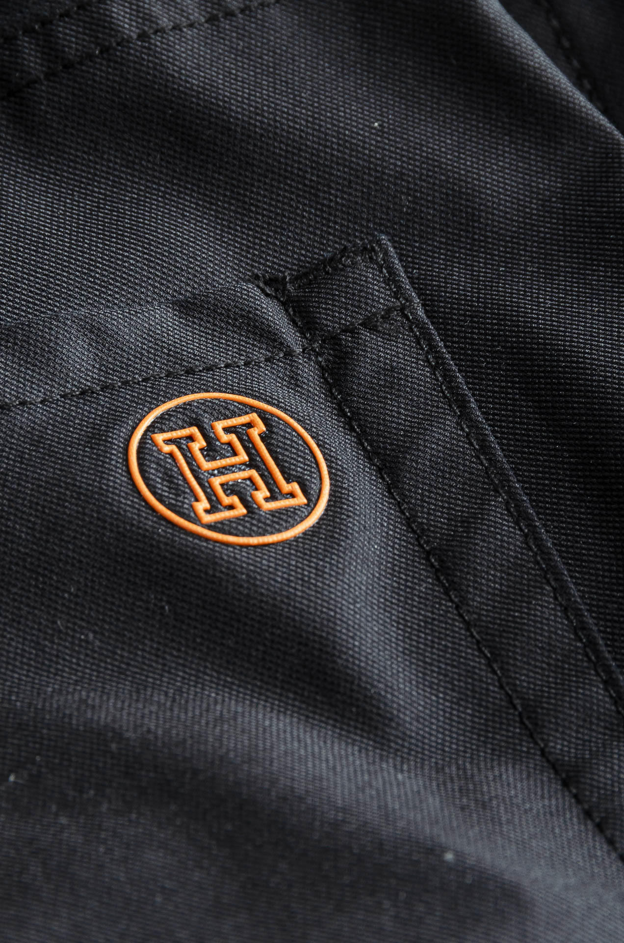 HERMES 25ss春夏轻奢时尚定制休闲西裤,简洁干练的风格,精致卓越的品质男装,每款的设计点