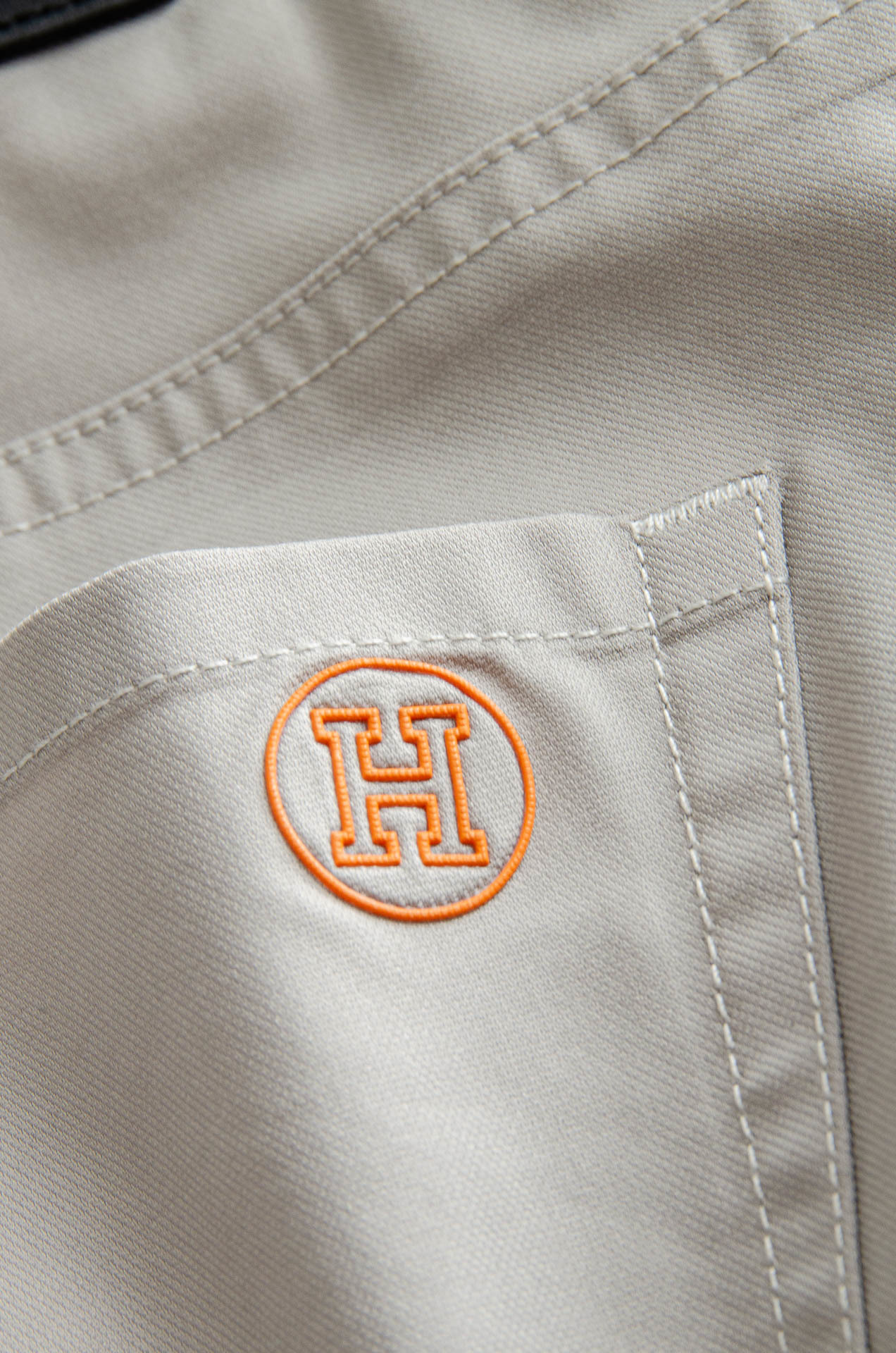 HERMES 25ss春夏轻奢时尚定制休闲西裤,简洁干练的风格,精致卓越的品质男装,每款的设计点